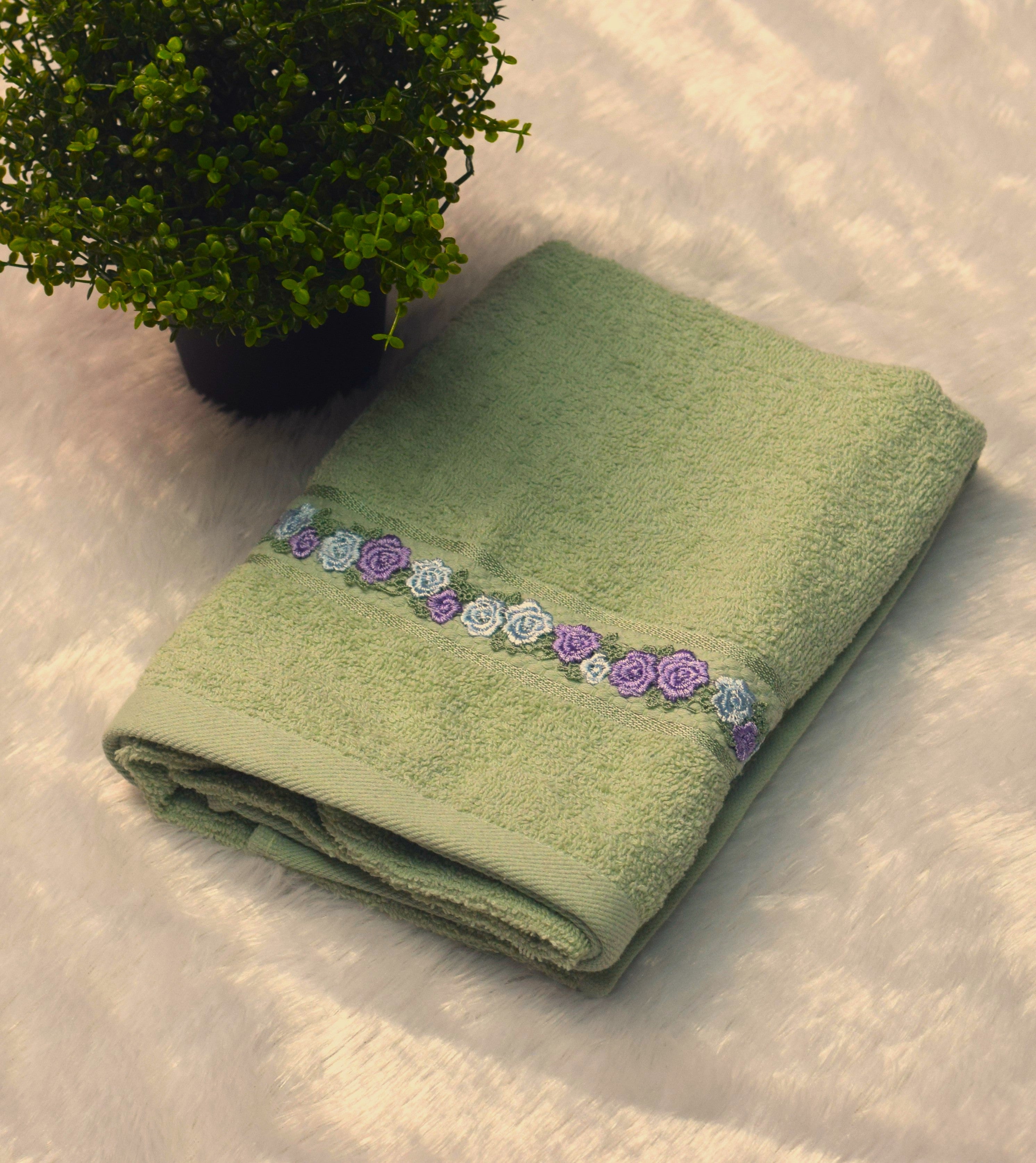 Premium Embroidered Turkish Hand Towel –19*38inch Soft Cotton - View 3 - Cotton Embroidered - Nushio