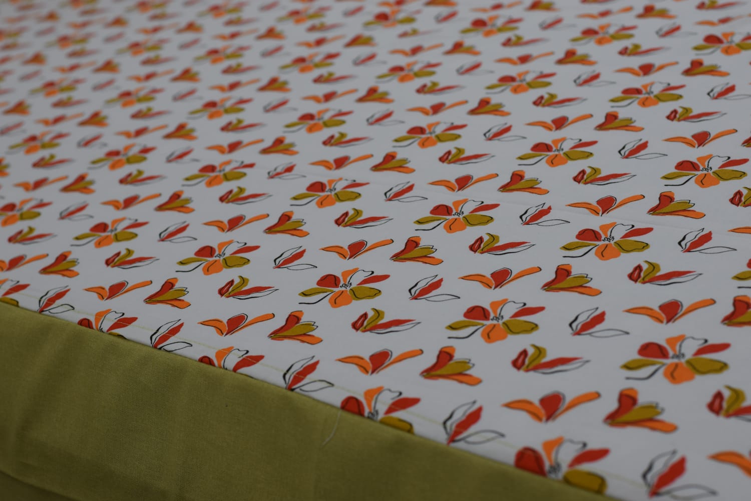 Floral Print King Size Bedspread with Solid Green Border - Detail View - Floral - Nushio