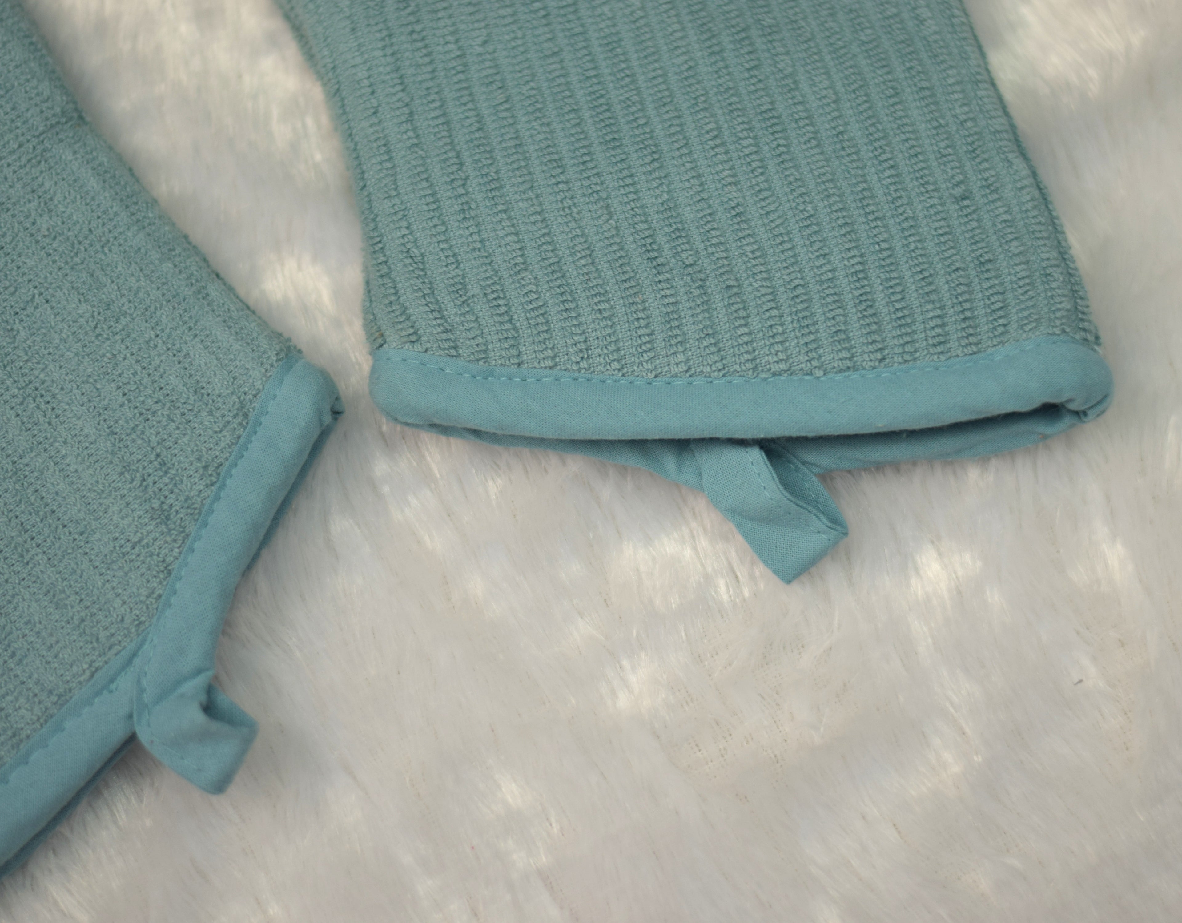 Soft Cotton Heat-Resistant Oven Gloves – Sky Blue (Set of 2)