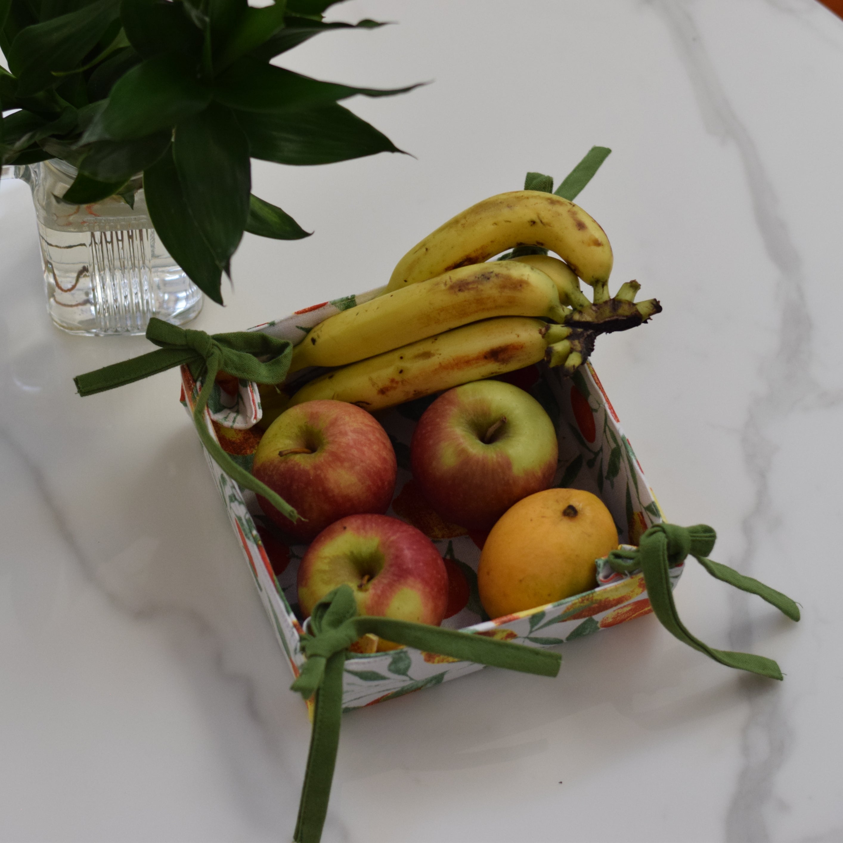 Floral Printed Fabric Bread Basket with Tie-Up Corners - Detail View - Floral Printed - Nushio