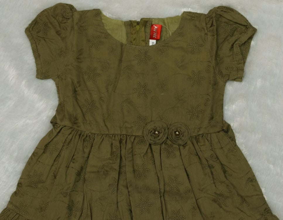 Olive Green Floral Printed Girls Frock with Waist Flower Detail - View 3 - Floral Printed - Nushio