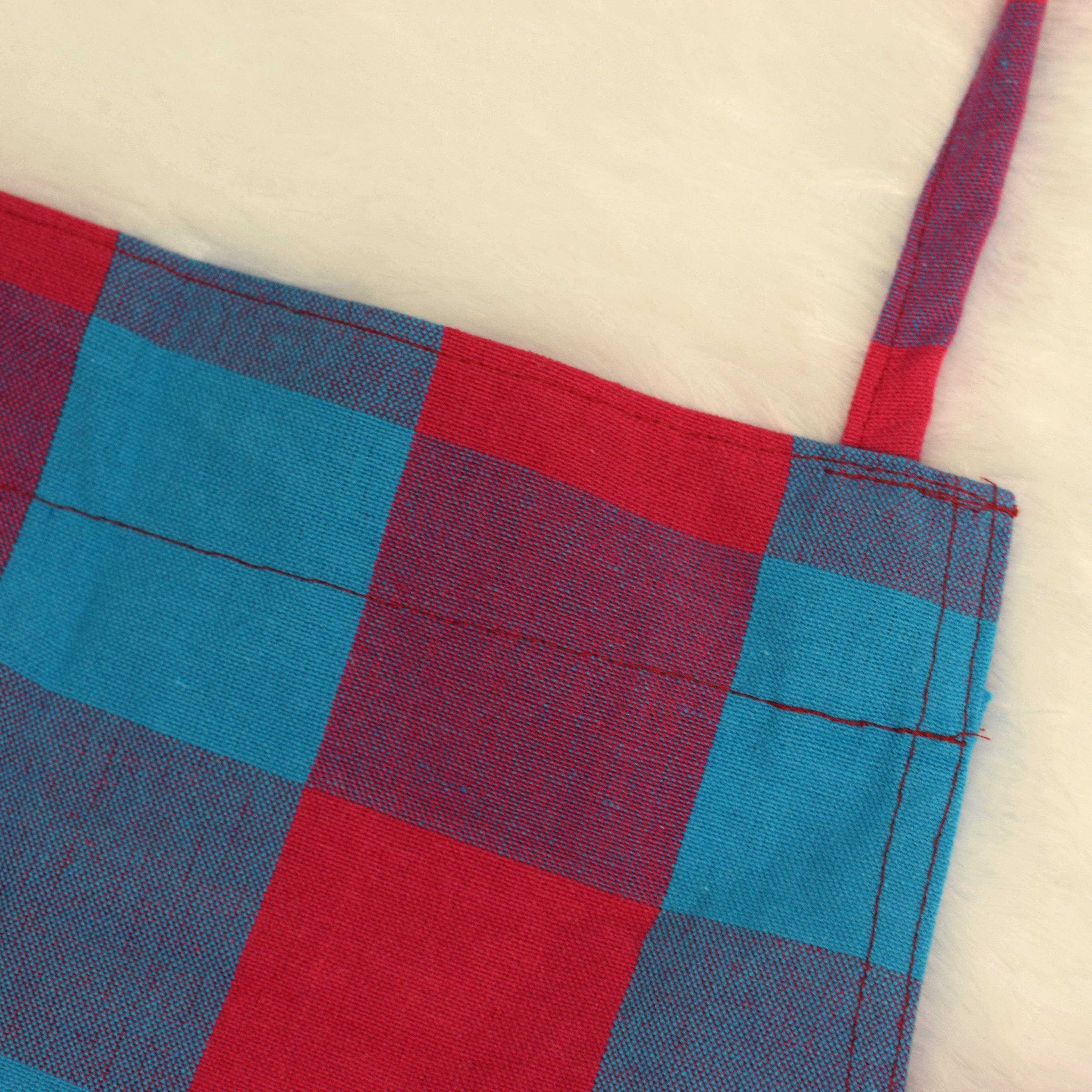 Cotton Checkered Kitchen Apron - Red & Blue - View 3 - Cotton - Nushio