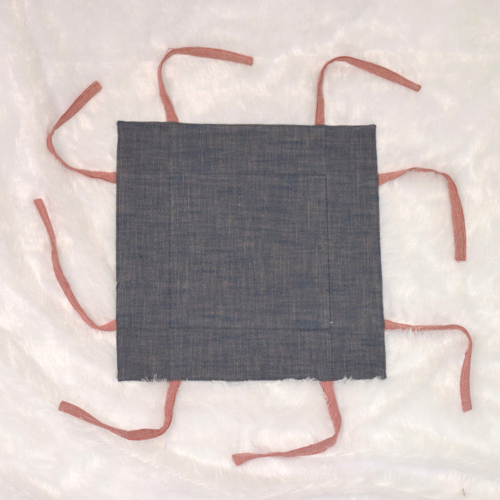 Fabric Bread Basket with Tie-Knot Corners - View 3 - Nushio