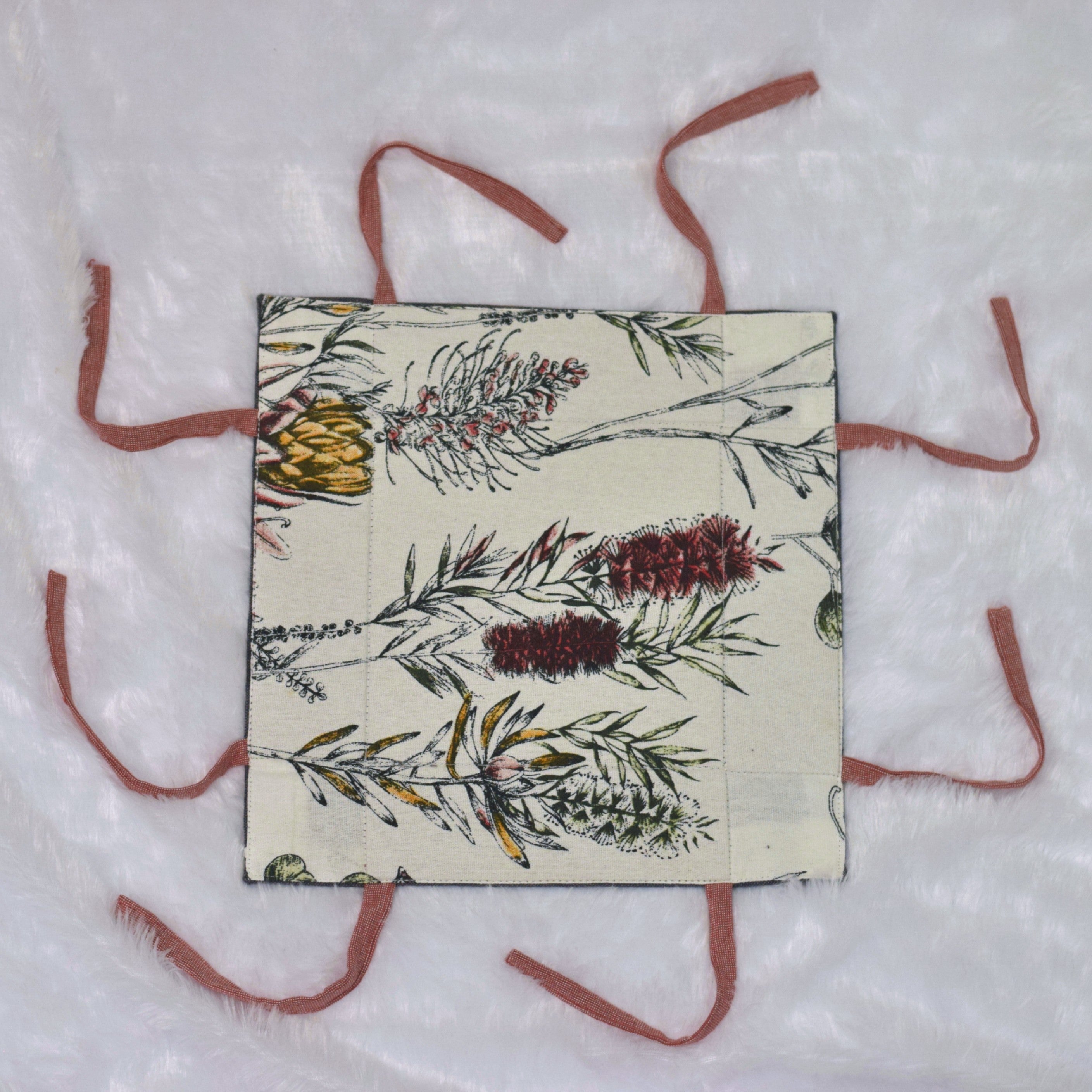 Fabric Bread Basket with Tie-Knot Corners