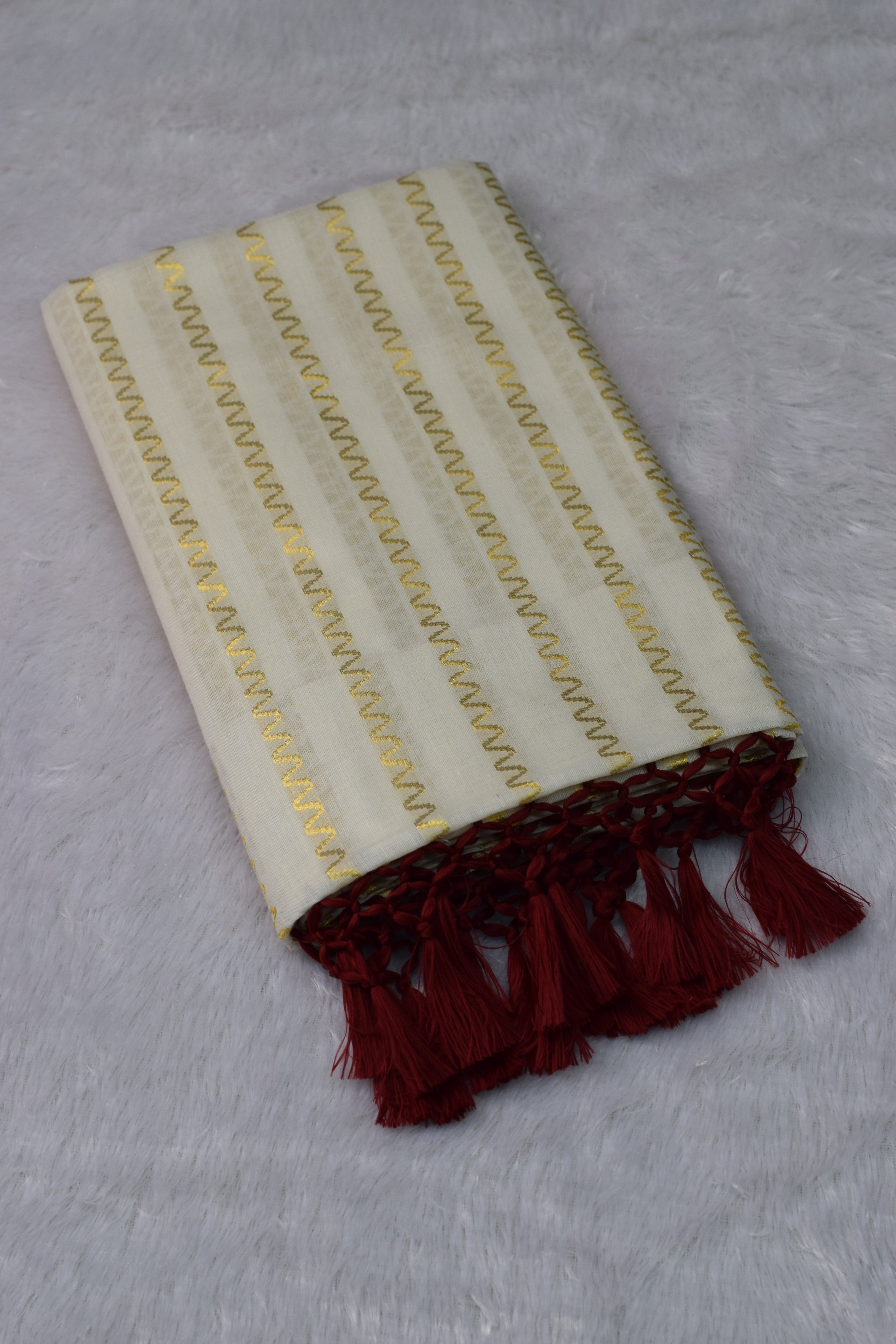 Ivory Tissue Kasavu Set Saree with Gold Zari Wave Stripes & Deep Maroon Tassel Border - View 2 - Nushio