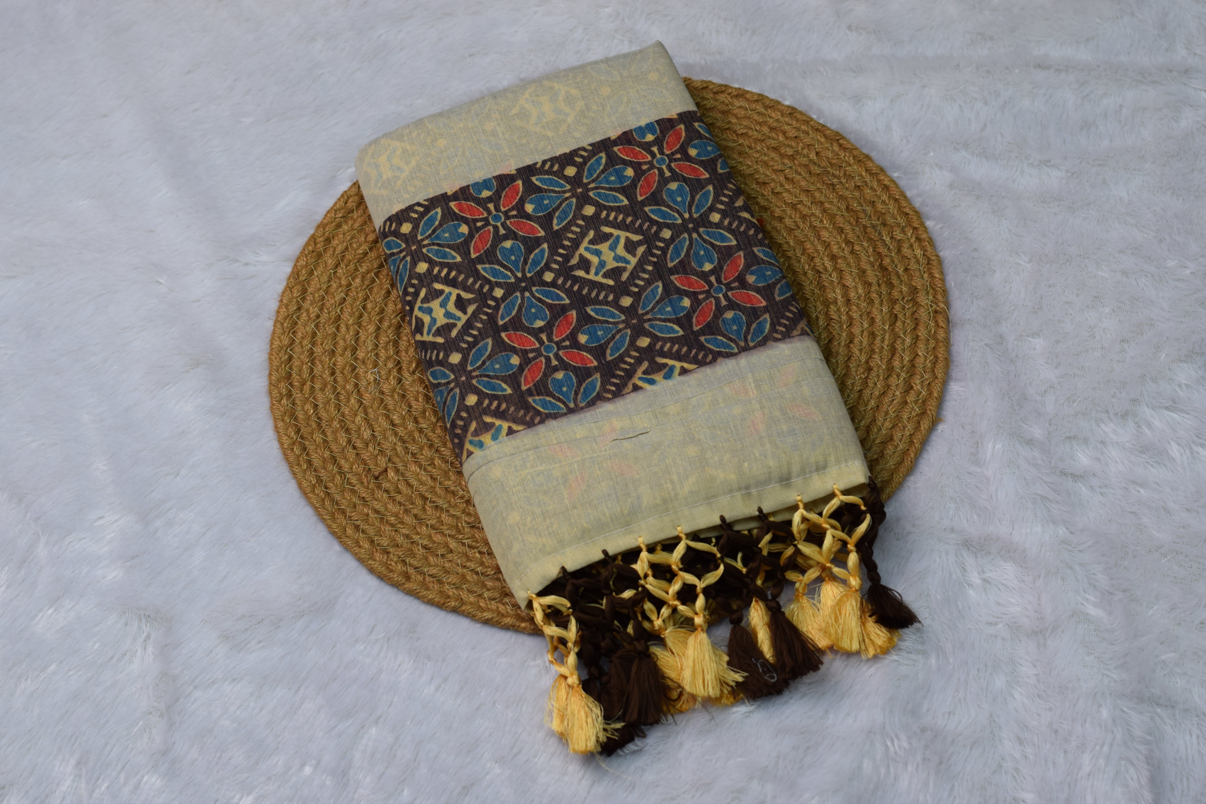 Ajrakh Print Linen Saree Set with Matching Blouse Piece - Handcrafted Block Print - Main Product Image - Linen - Nushio