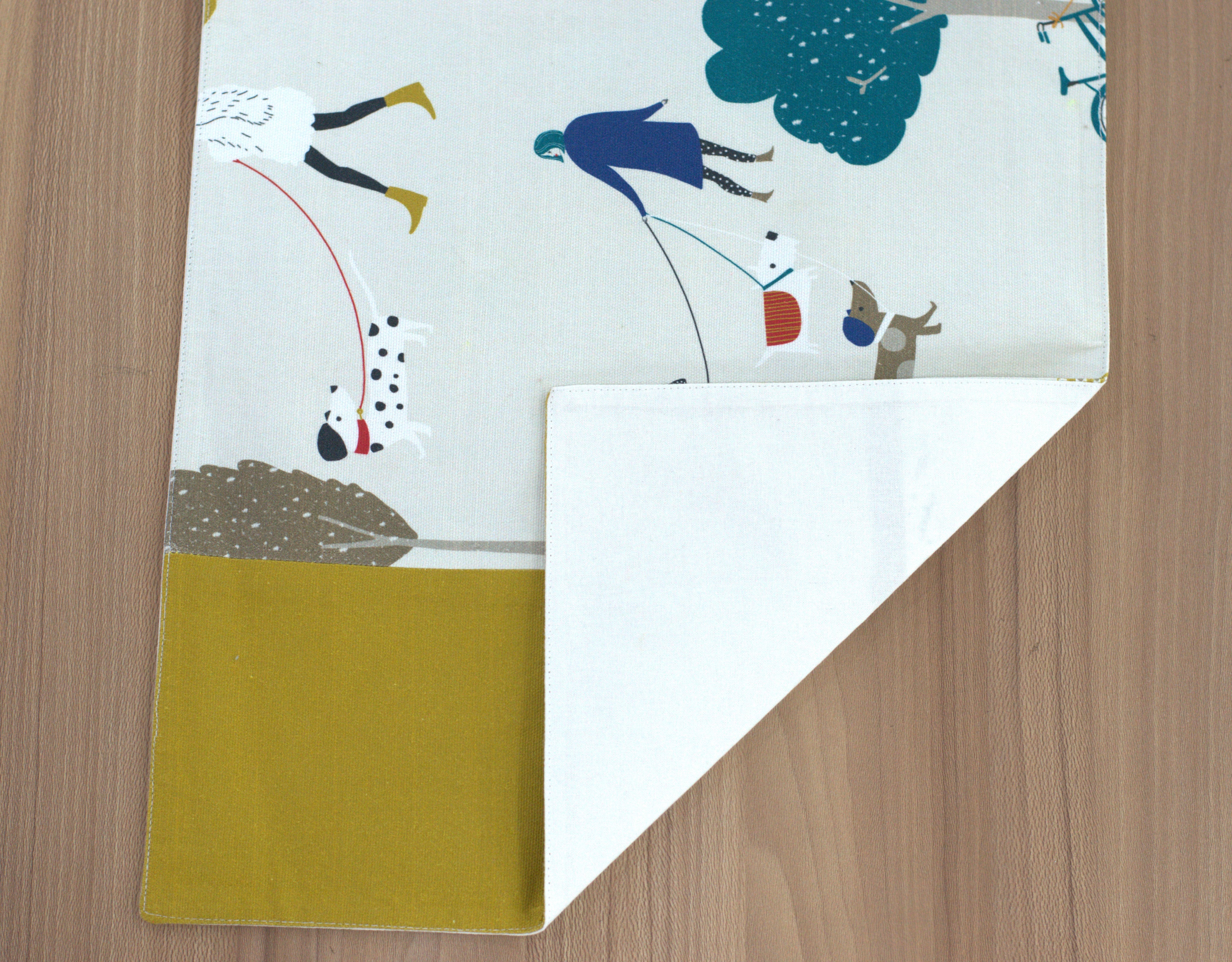 Whimsical Park Life Printed Table Runner – 160 × 35 cm