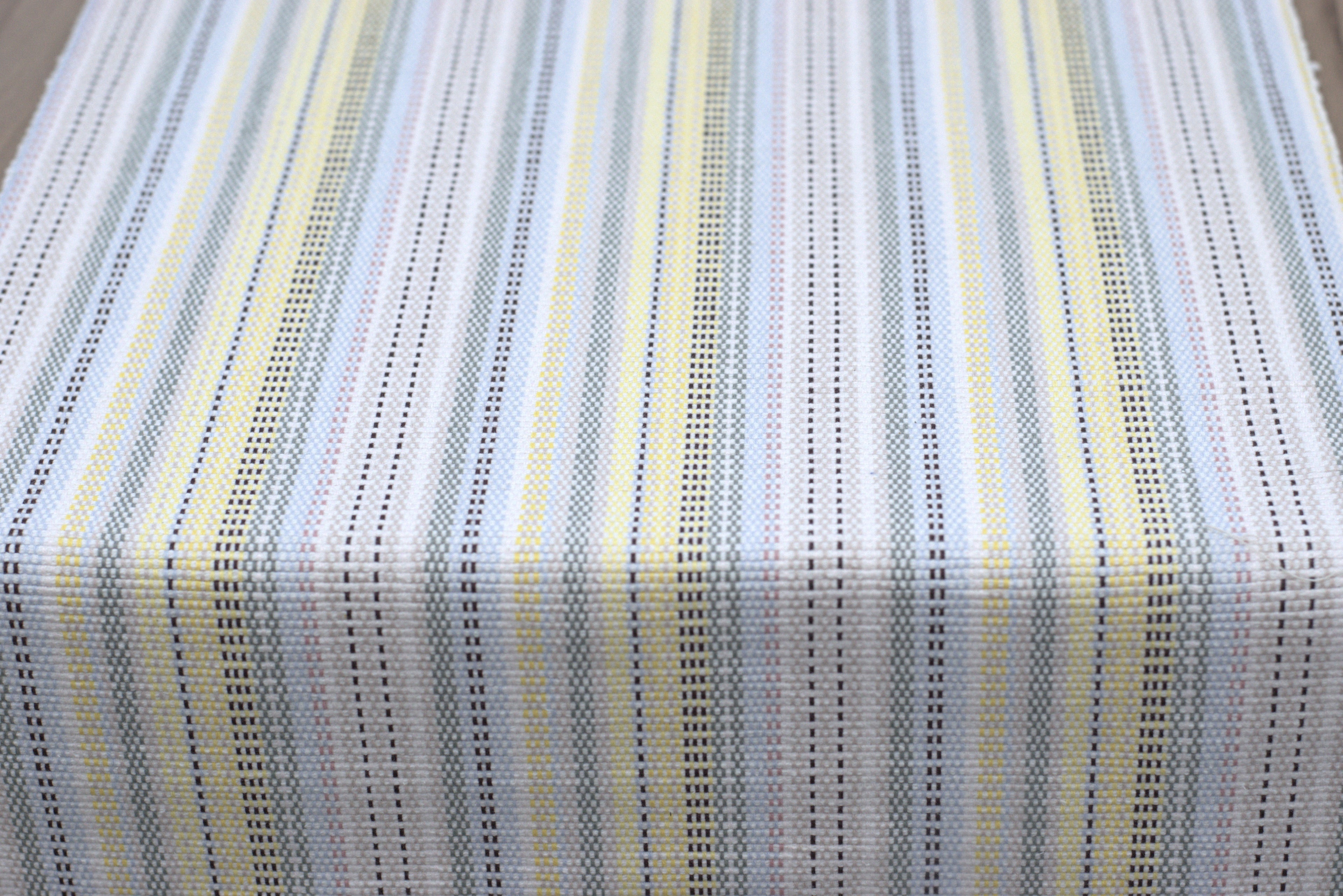 Pastel Striped Table Runner with Tassels – 240 x 40 cm - Detail View - Nushio