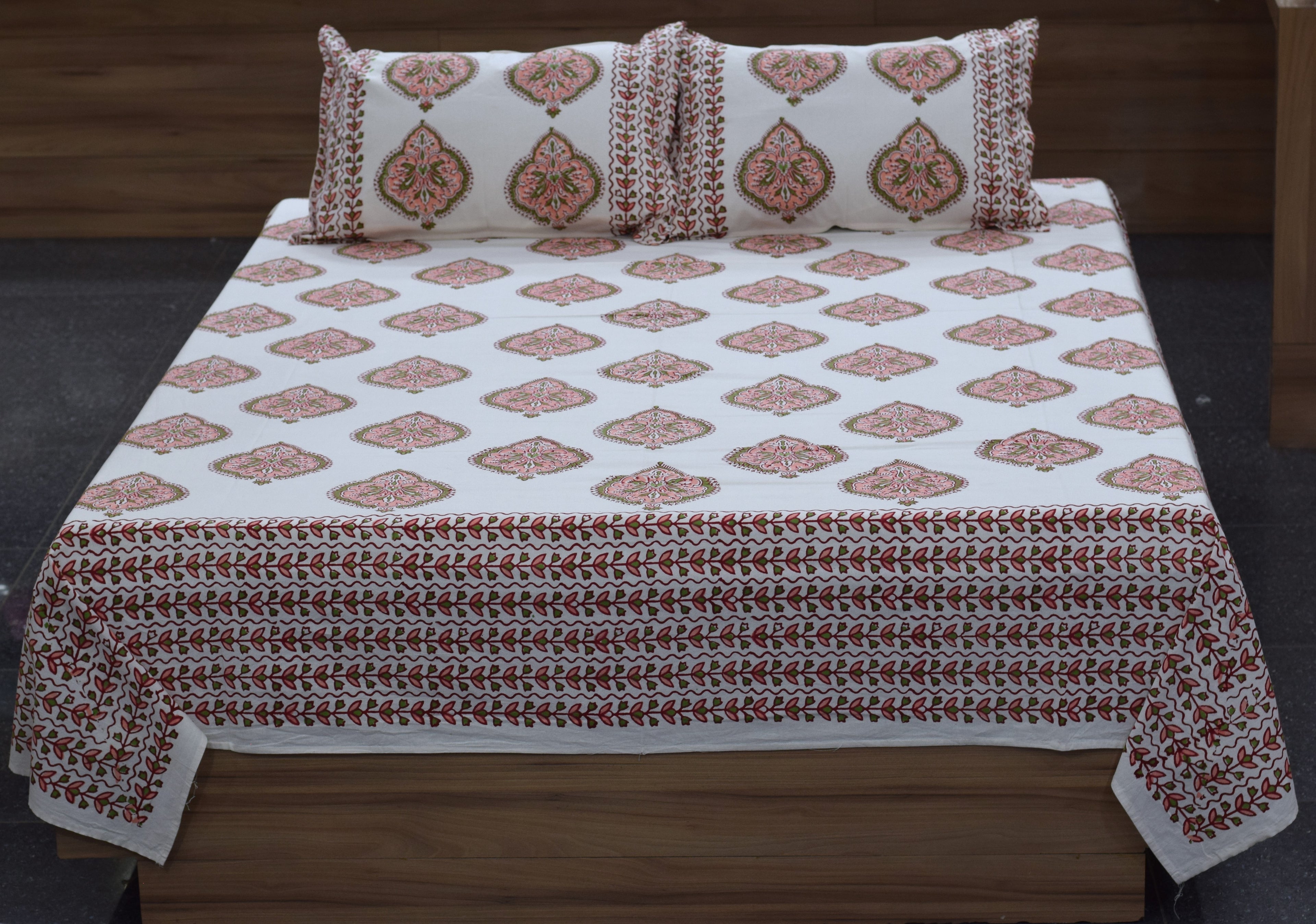 Hand-Block Inspired Floral King Size Bedsheet Set