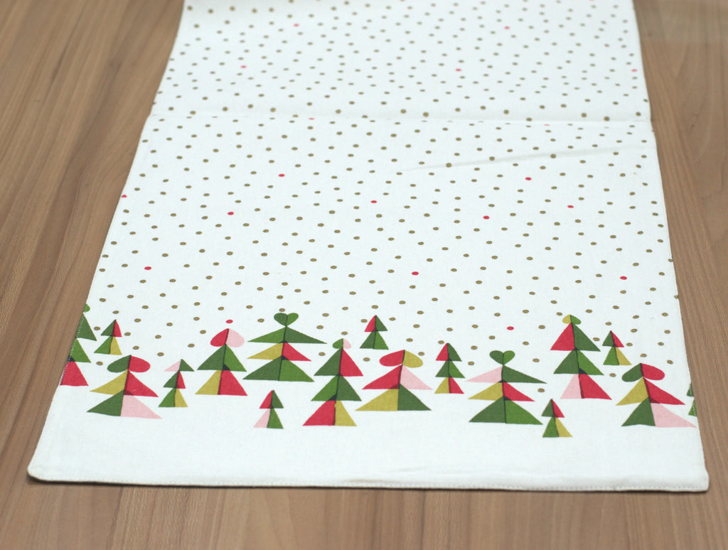 Festive Geometric Tree Print Table Runner - 185 × 40 cm - View 2 - Nushio