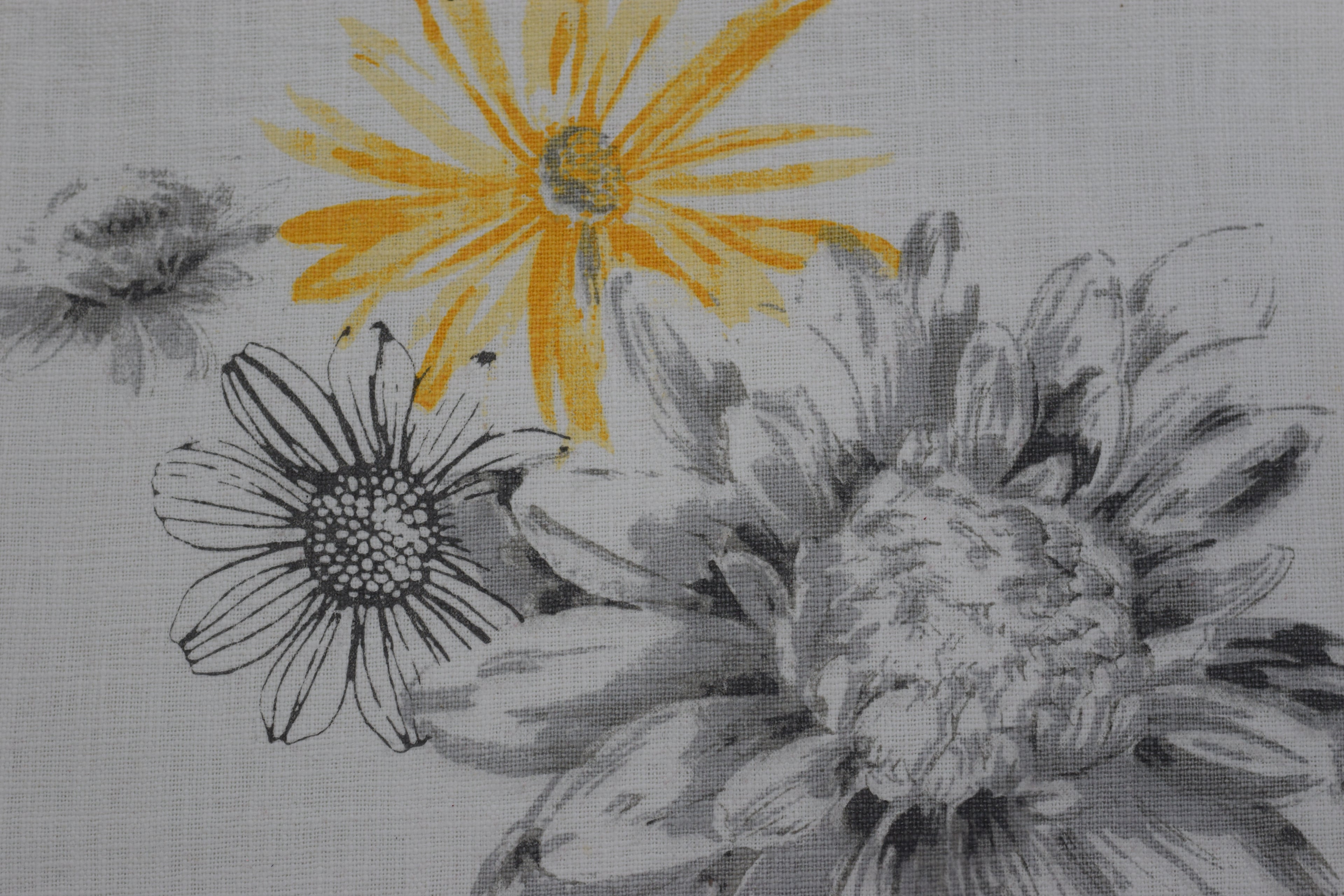 Floral Printed Table Runner - Grey & Yellow - 2.25 m x 40 cm - View 2 - Floral Printed - Nushio