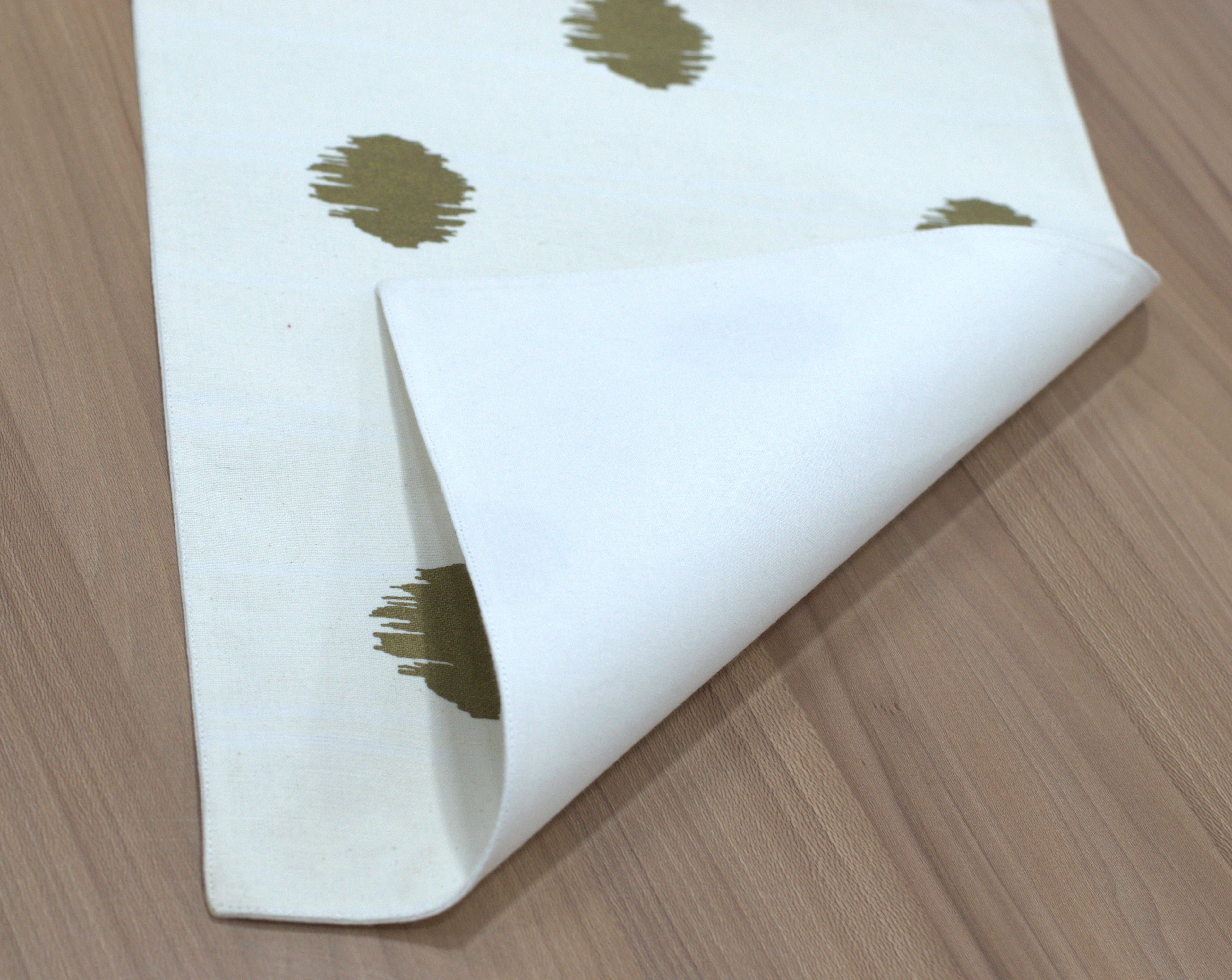 Olive Dot Table Runner - Off-White Cotton (180 x 30 cm) - View 3 - Cotton - Nushio