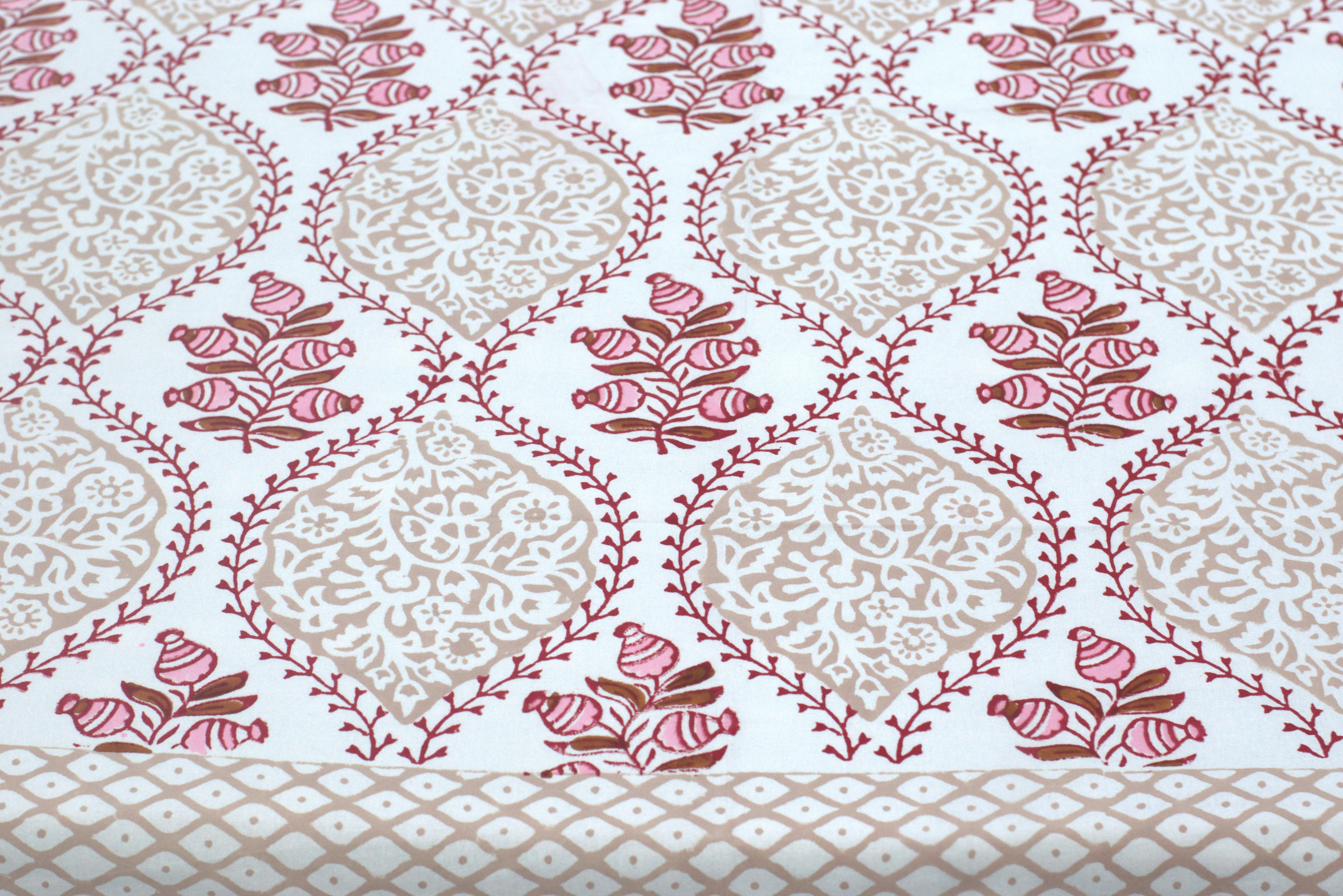 Premium Super King Size Cotton Bedsheet with 2 Pillow Covers – Beige &amp; Red Floral Printed Bed Sheet