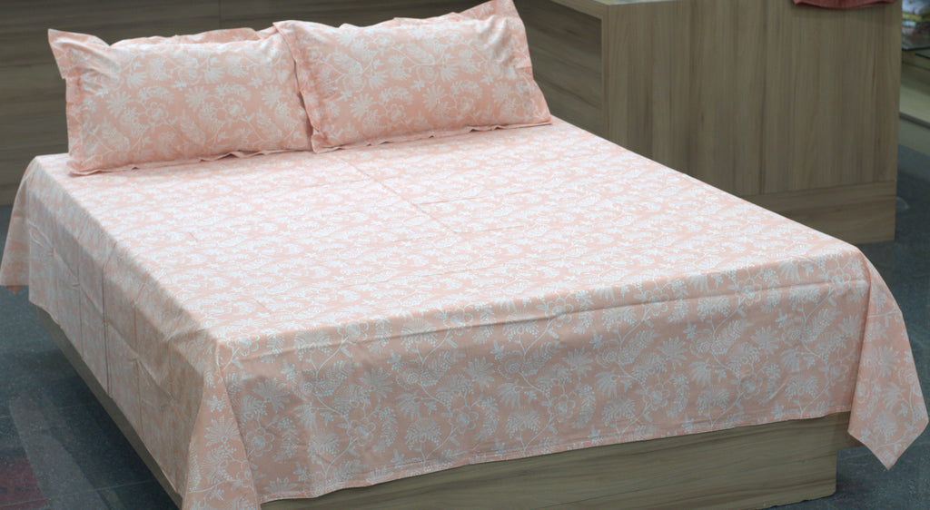 Peach Floral Queen Size Bedsheet Set with 2 Pillow Covers –  Cotton Printed Bed Sheet