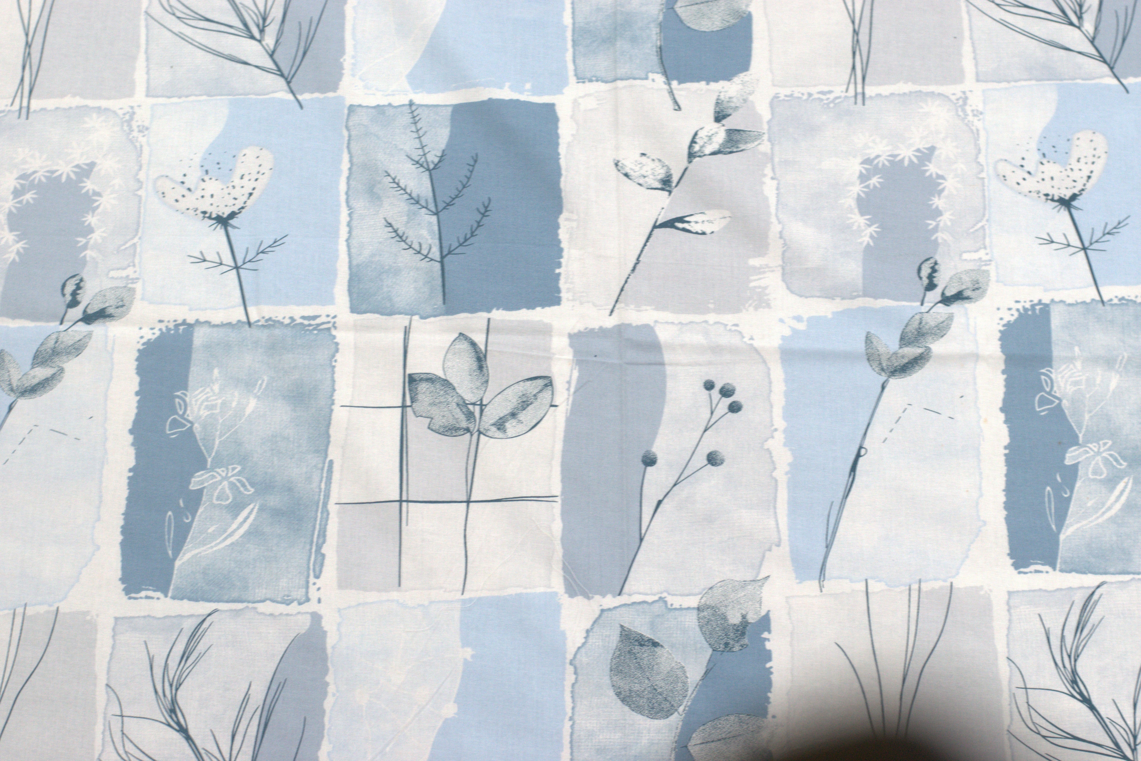 Botanical Serenity Queen Cotton Bed Sheet Set - View 2 - Cotton - Nushio