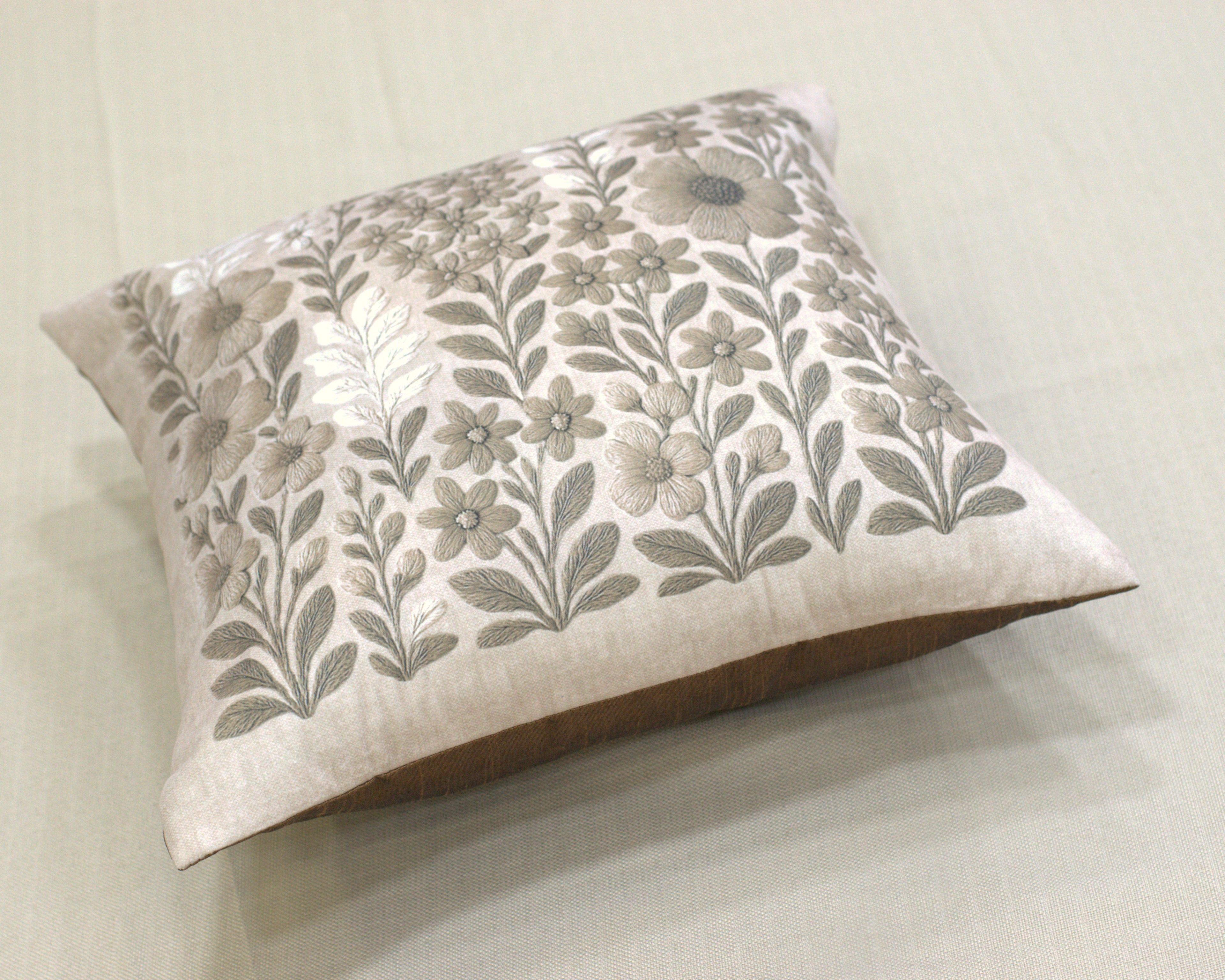 Beige Floral Printed Cushion Covers – Set of 5 | 16x16 Inches | Nushio