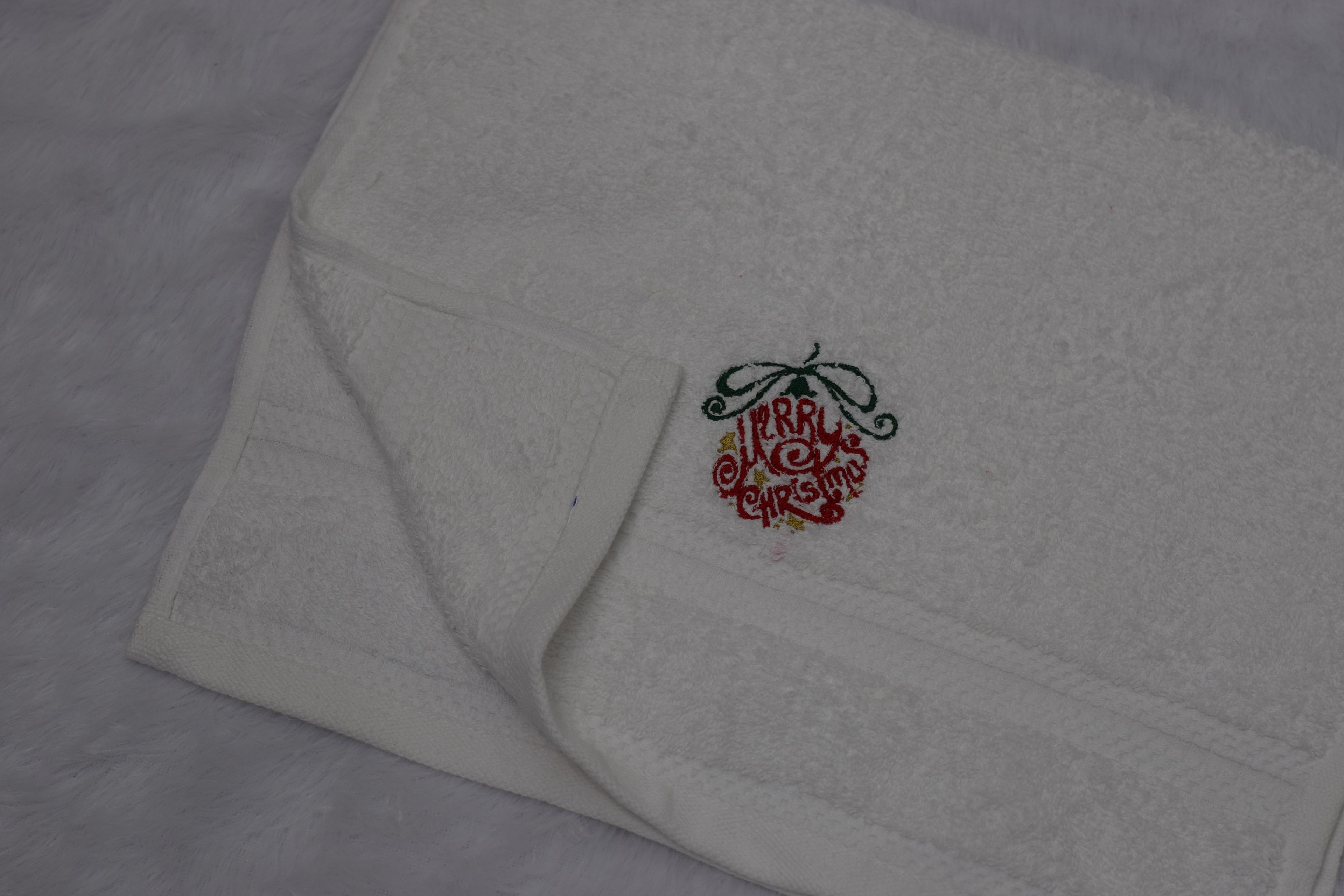 Christmas Embroidered White Turkish Towel - View 2 - Embroidered - Nushio