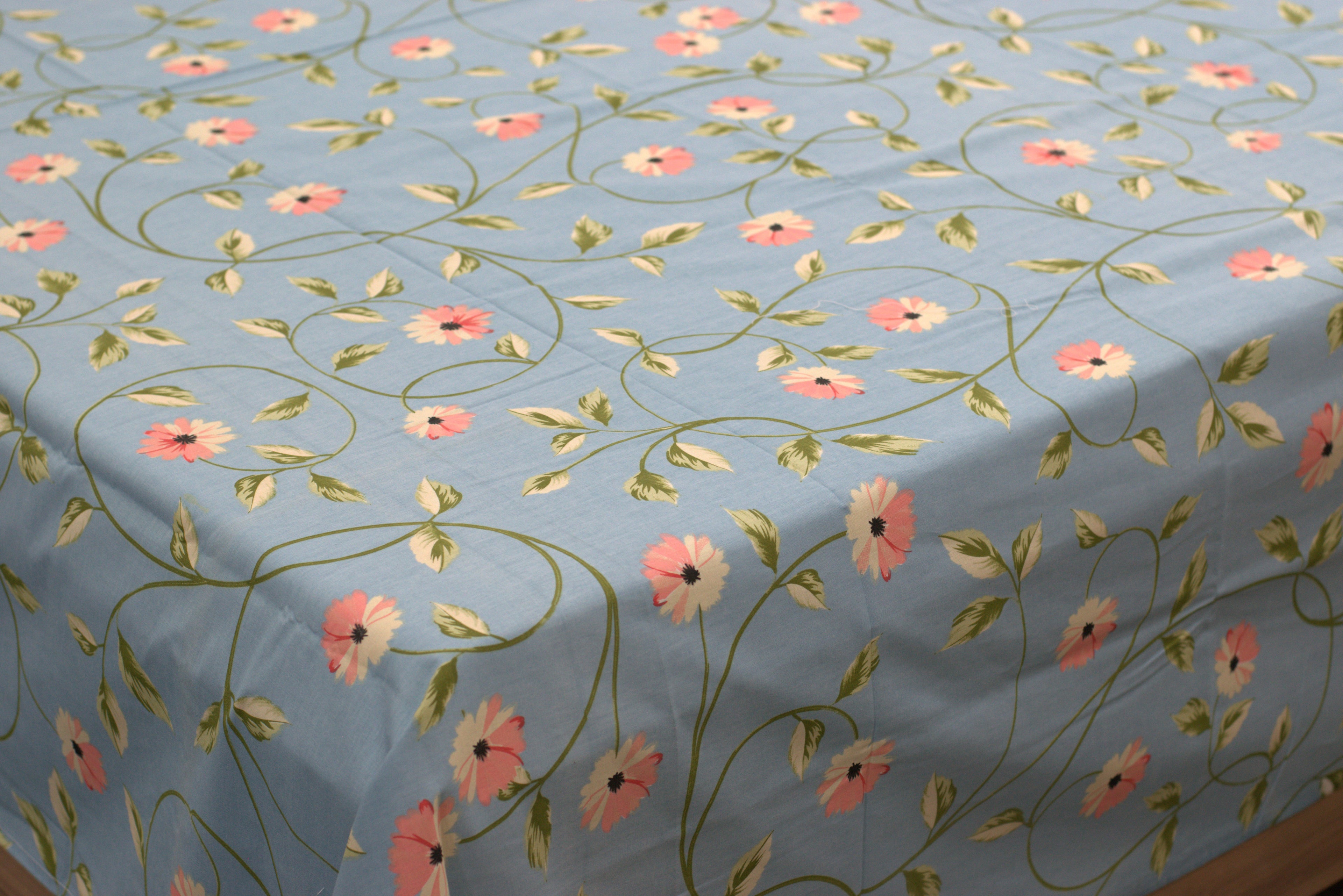 Queen Size Floral Cotton Bed Sheet with 2 Pillow Covers – Blue Printed Soft Bedding Set