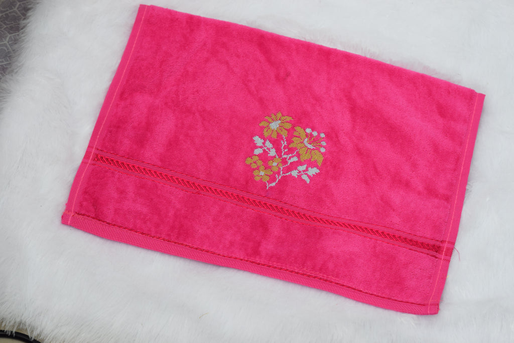 Luxury Turkish Embroidered Hand Towel – Soft Cotton, Floral Design - View 2 - Cotton Floral Embroidered - Nushio