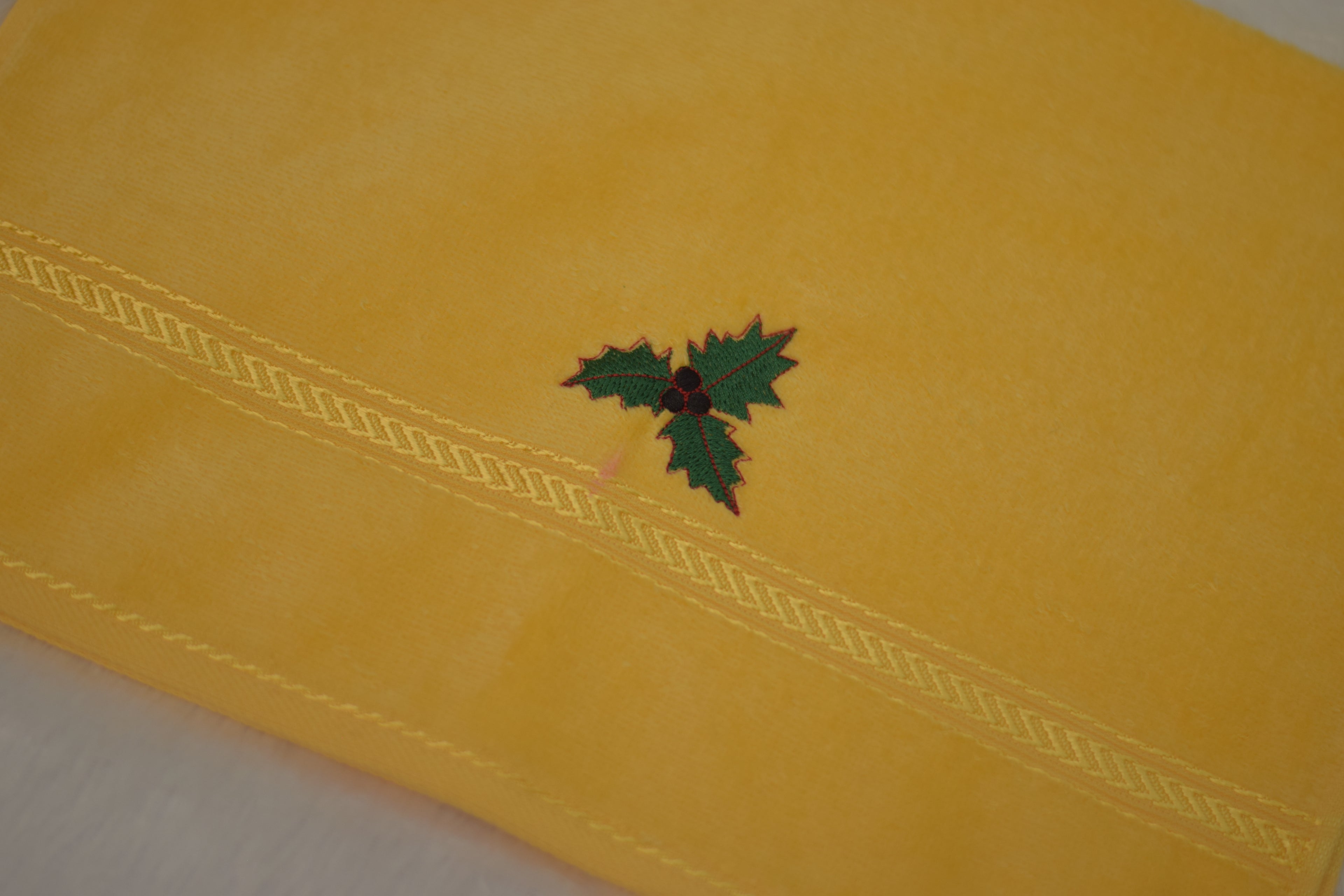 Golden Yellow Turkish Embroidered Hand Towel - View 3 - Embroidered - Nushio