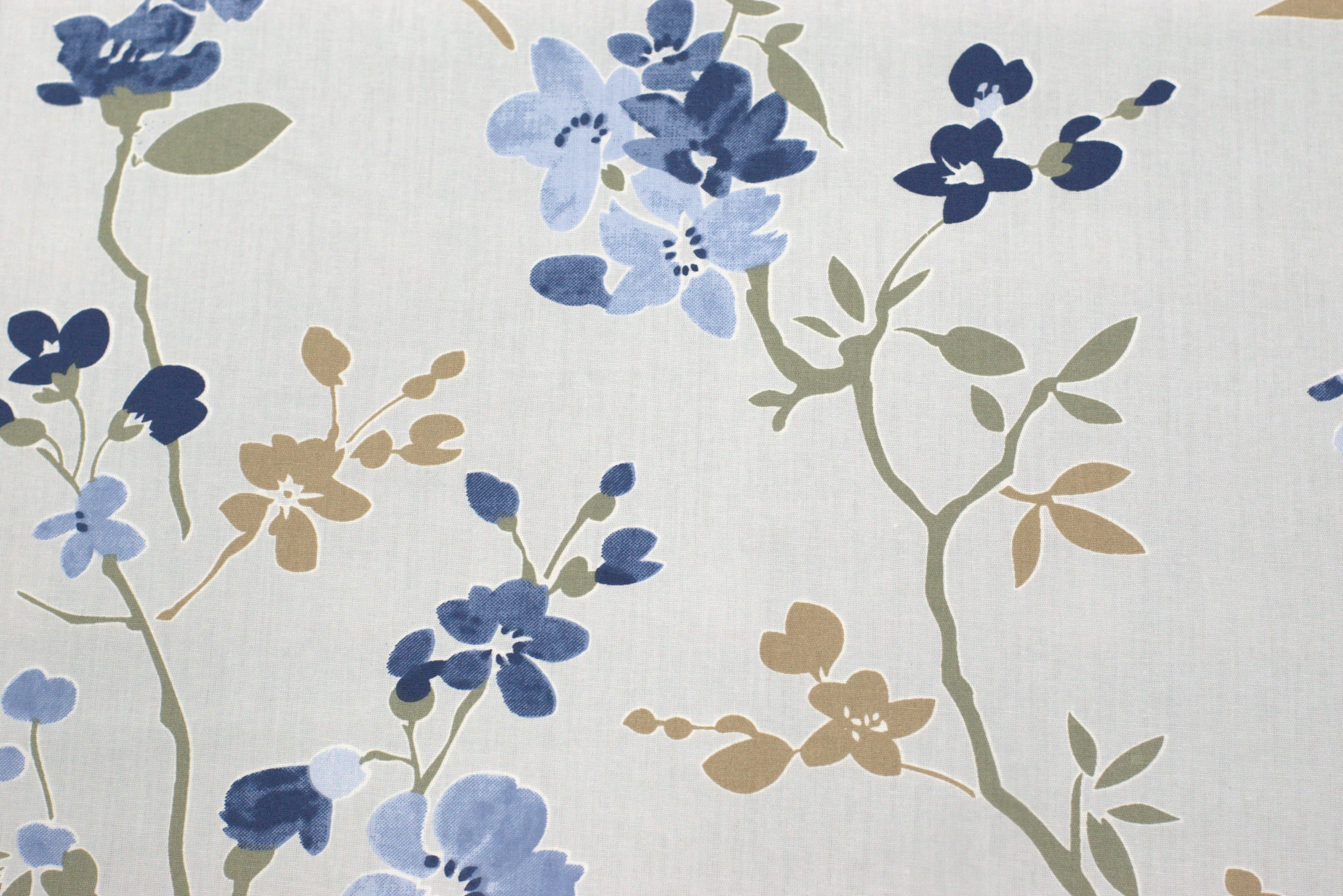 Blue Floral Queen Size Bedsheet with 2 Pillow Covers - View 3 - Floral - Nushio