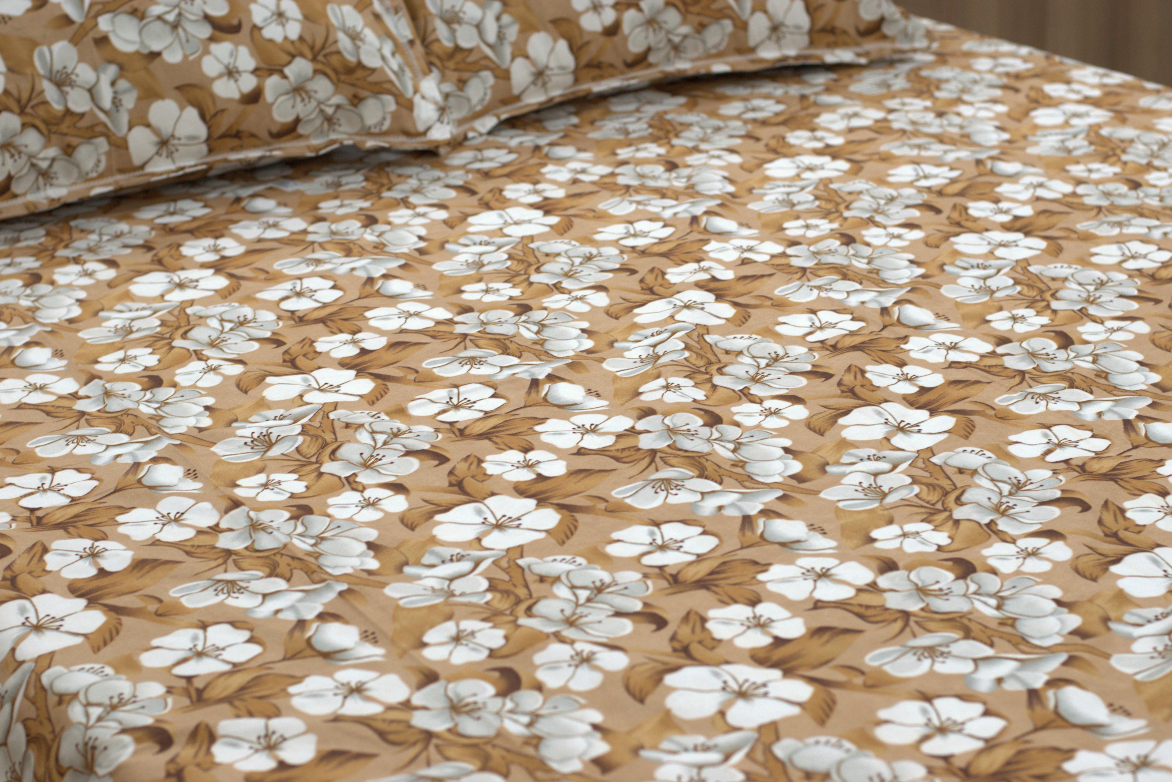 Soft Feel Blend Floral Bedsheet Set – Brown &amp; White | 225x250 cm