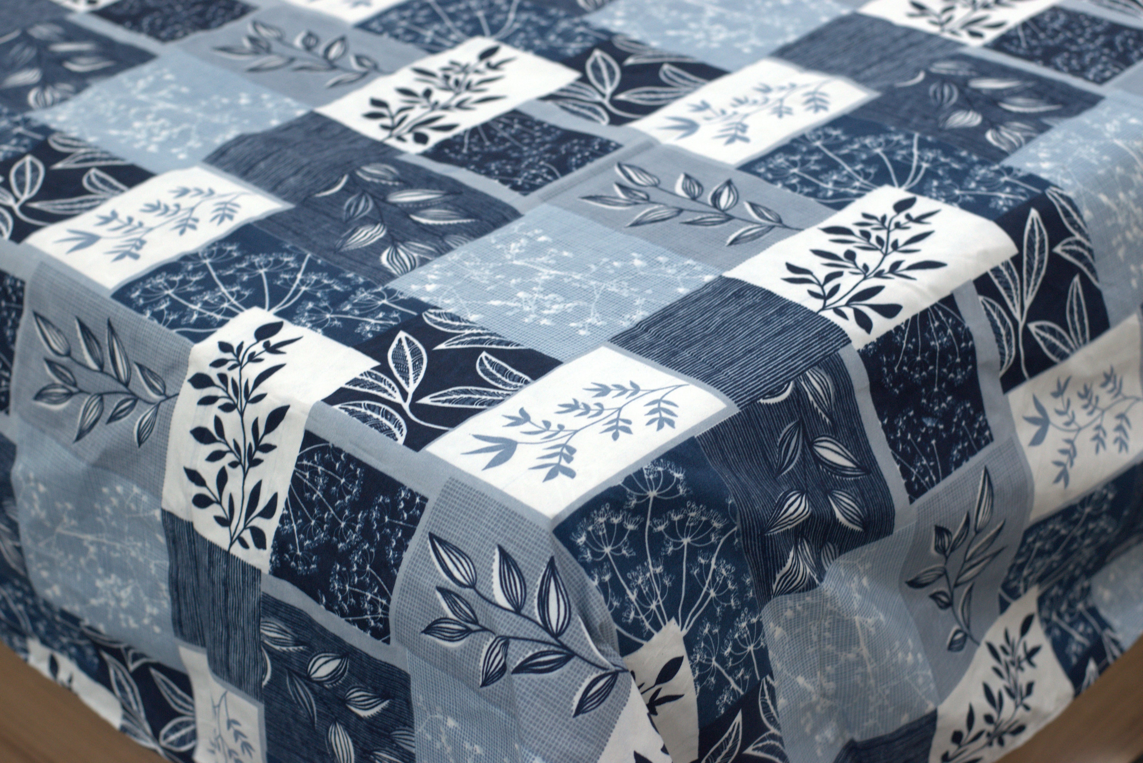 Soft Feel Blend Bedsheet – Blue Patchwork Floral Design (225 x 250 cm)