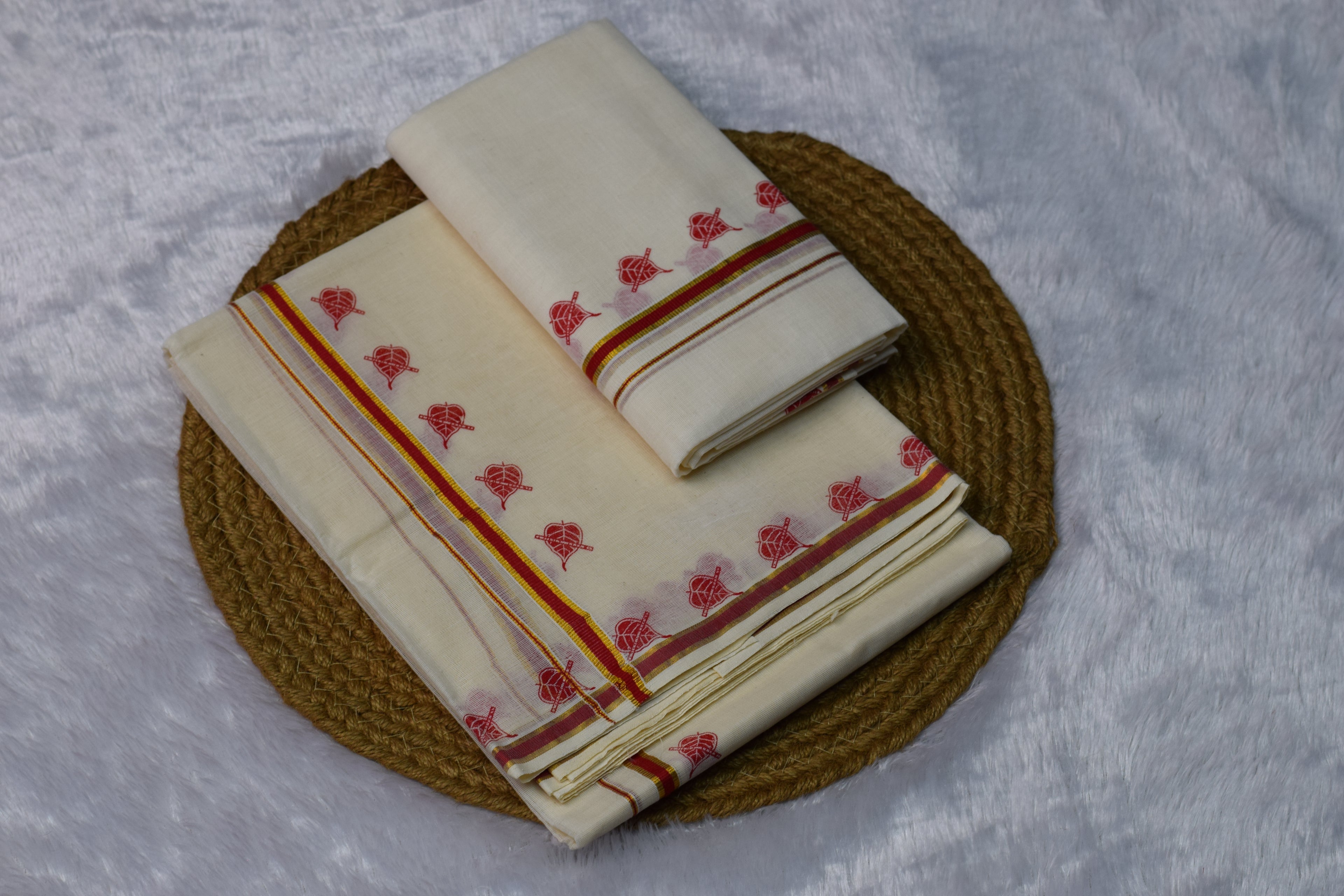 Off-White Traditional set mundu with Red & Gold Border and Motif Design - View 3 - Nushio