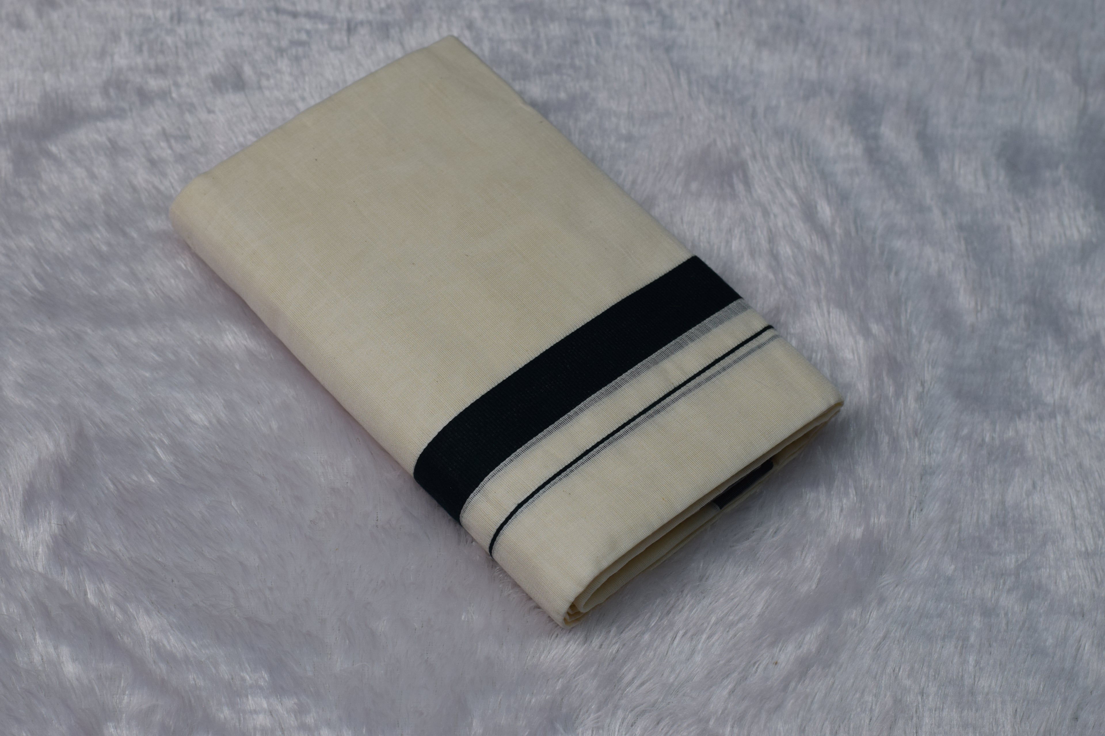 Off-White set mundu with Black Border - Traditional Wear