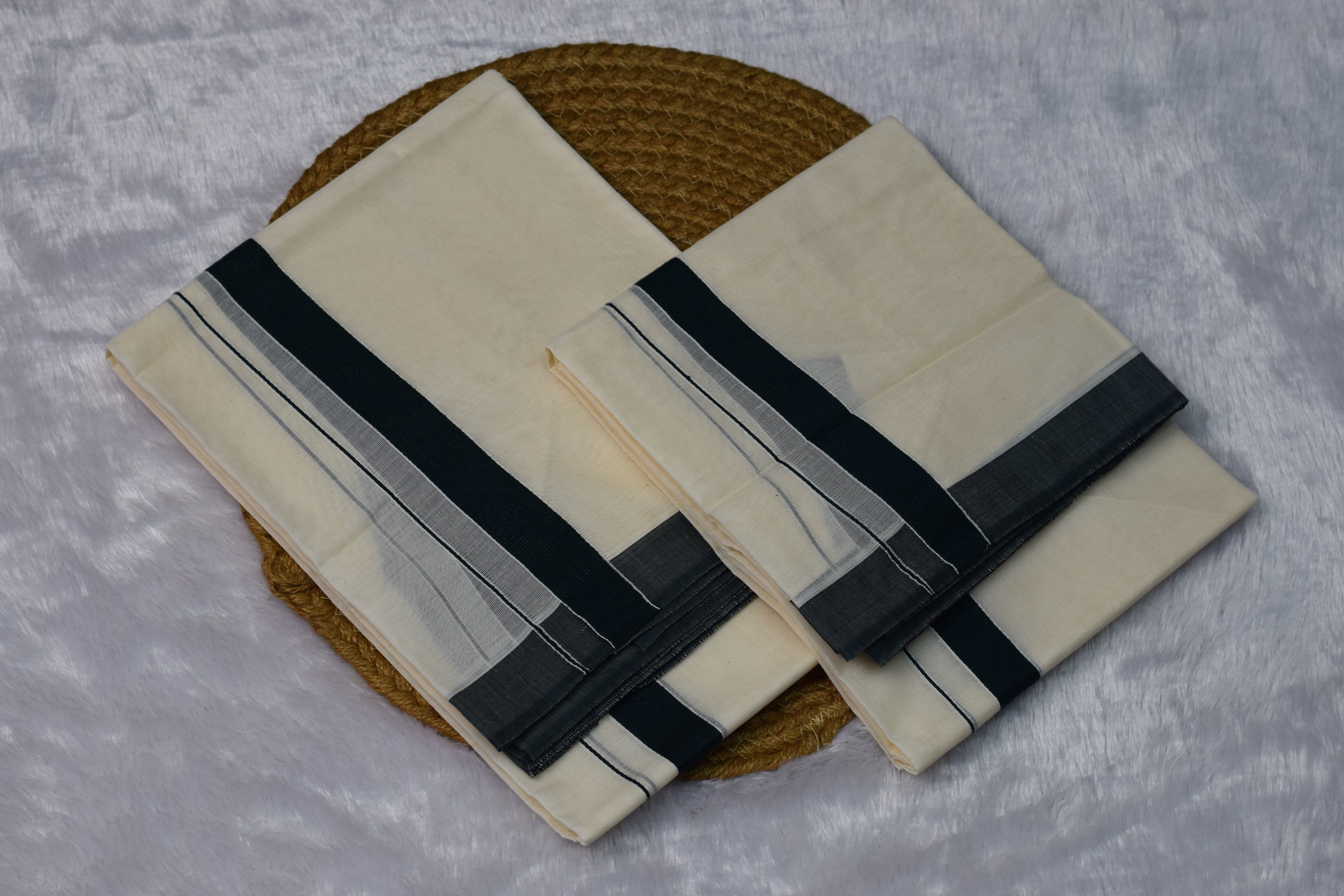 Off-White set mundu with Black Border - Traditional Wear - View 2 - Nushio