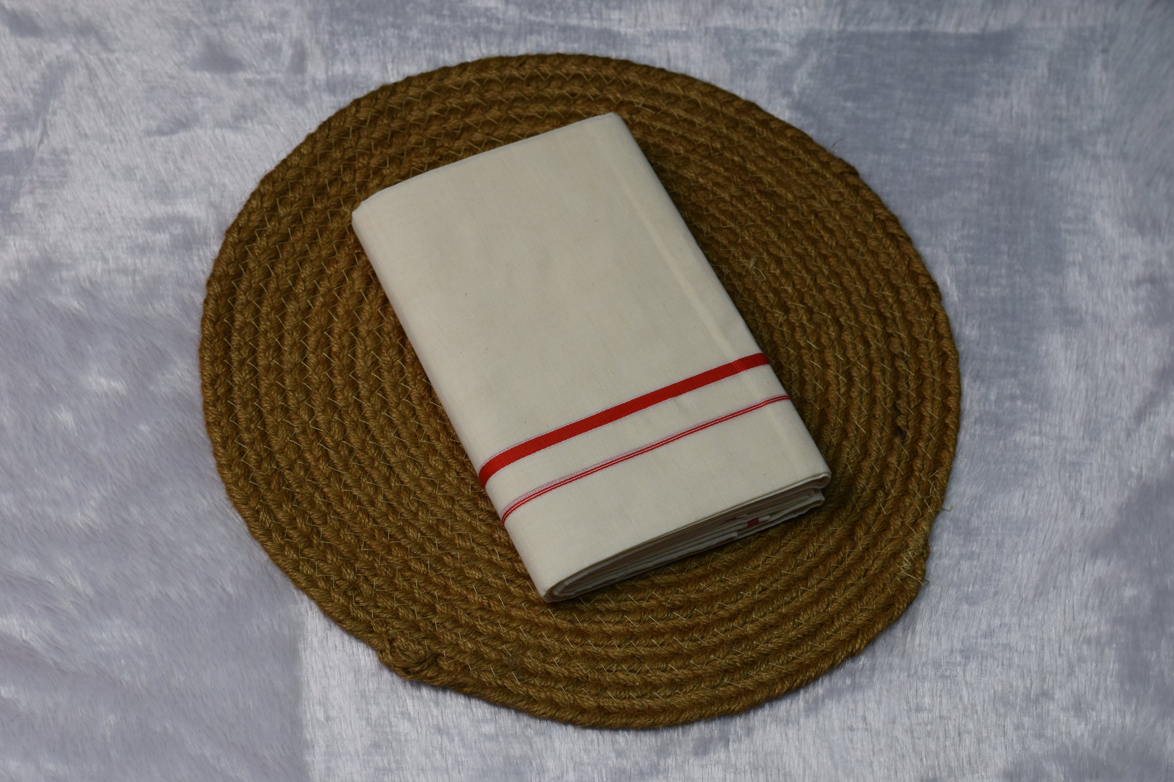 Kerala set mundu with Red Border - View 2 - Nushio