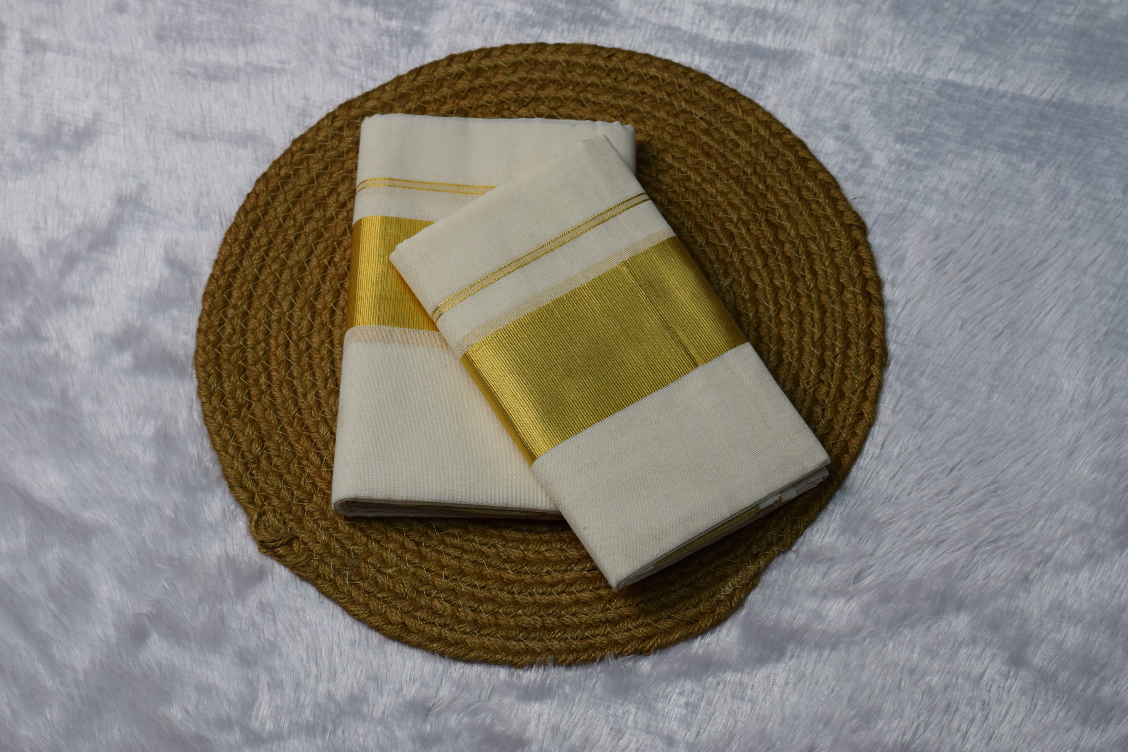 Off-White Cotton set mundu with Traditional Golden Kasavu Border - View 3 - Cotton - Nushio