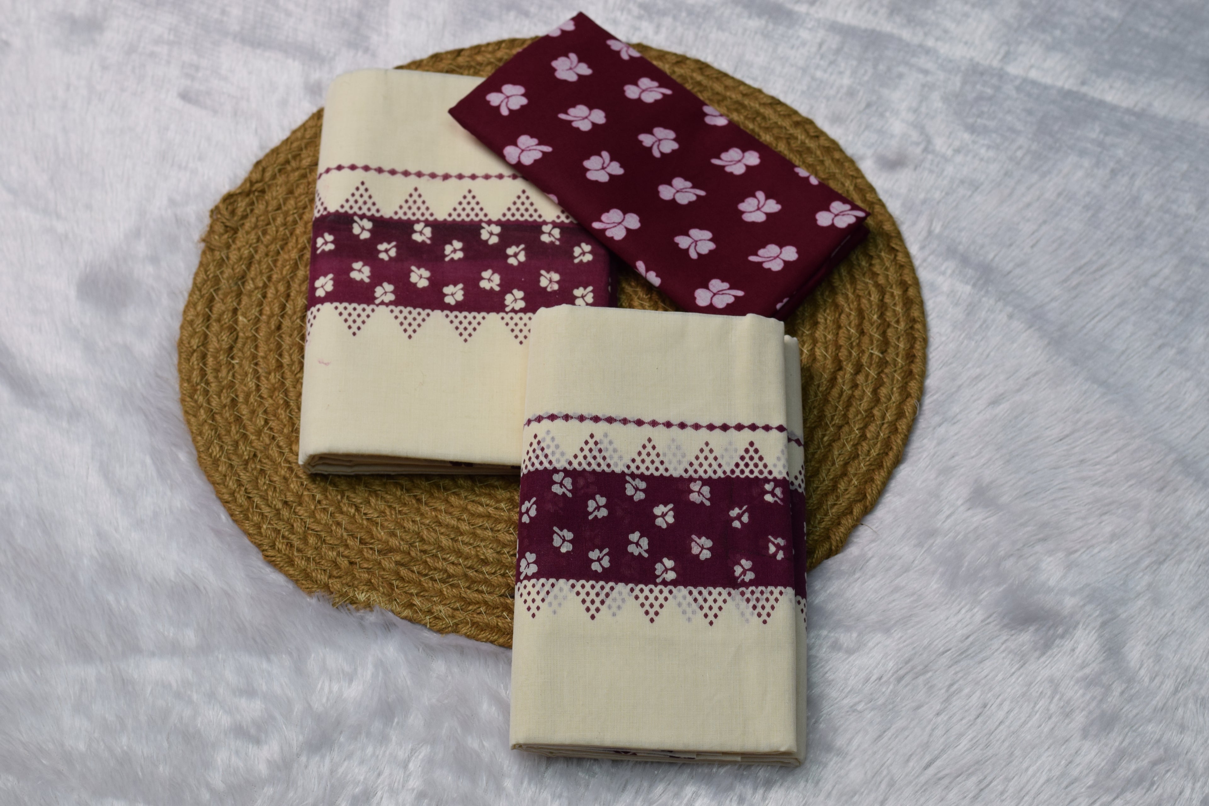 Cream & Maroon Printed Cotton set mundu with blouse- Contrast Blouse Piece - View 2 - Cotton Printed - Nushio