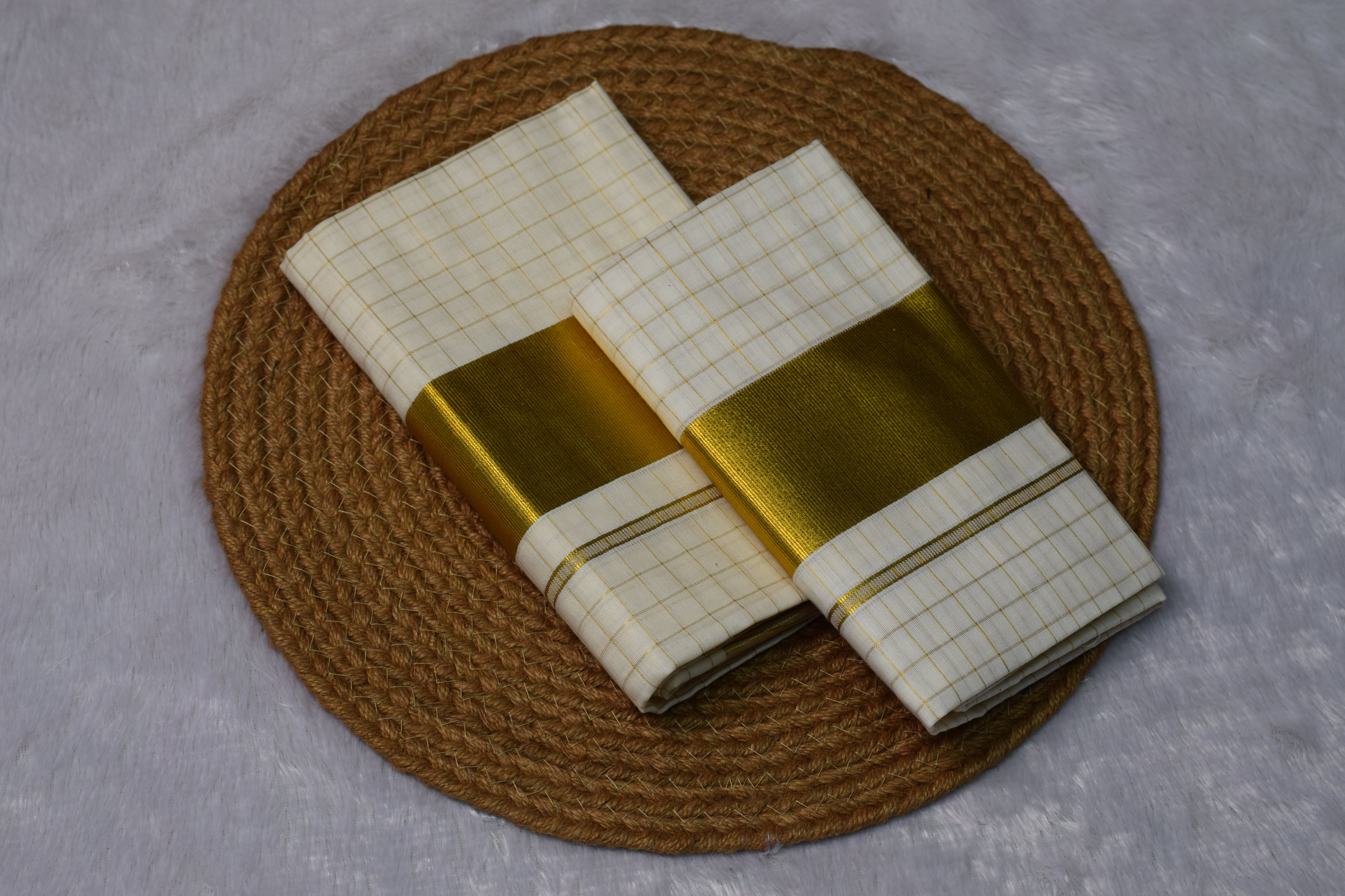 Premium Traditional Kerala Set Mundu with Gold Kasavu Border