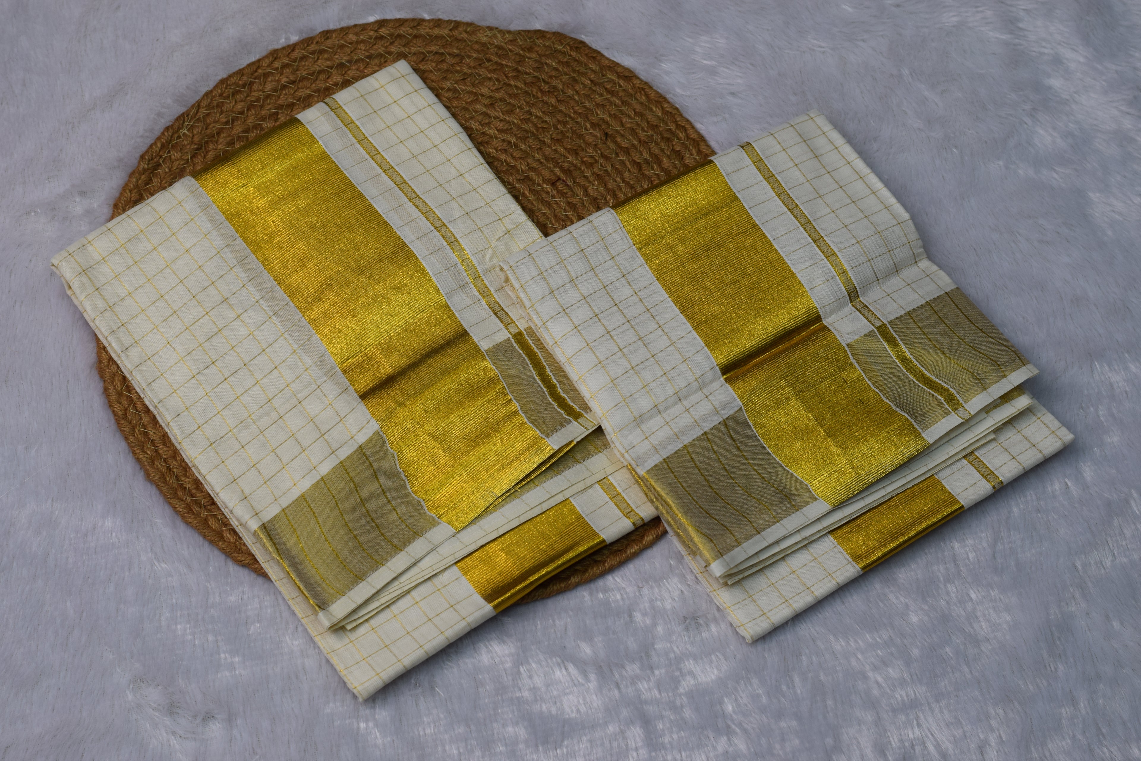 Premium Traditional Kerala Set Mundu with Gold Kasavu Border