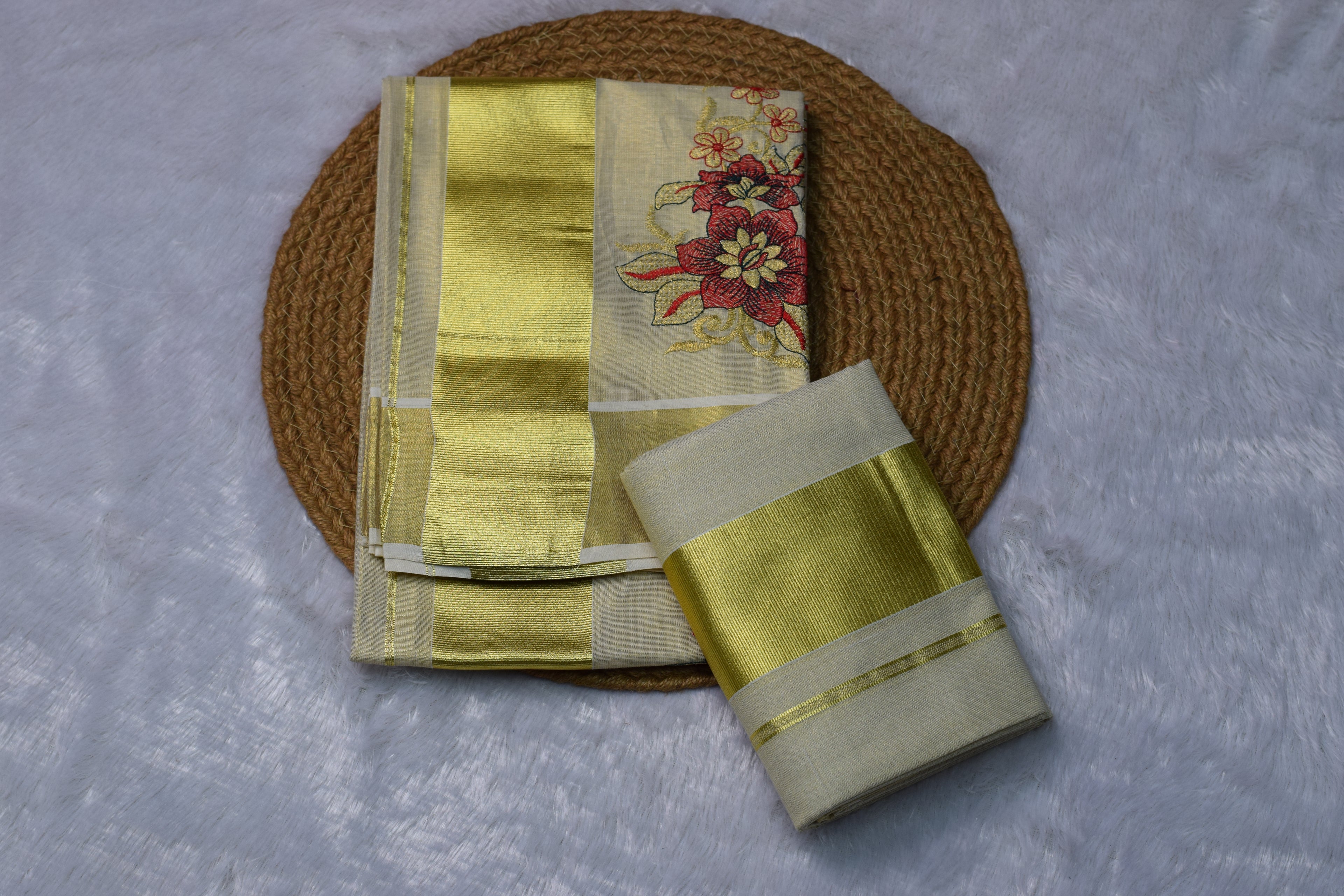 Kerala Kasavu Set Mundu - Traditional Off-White & Gold - Main Product Image - Nushio