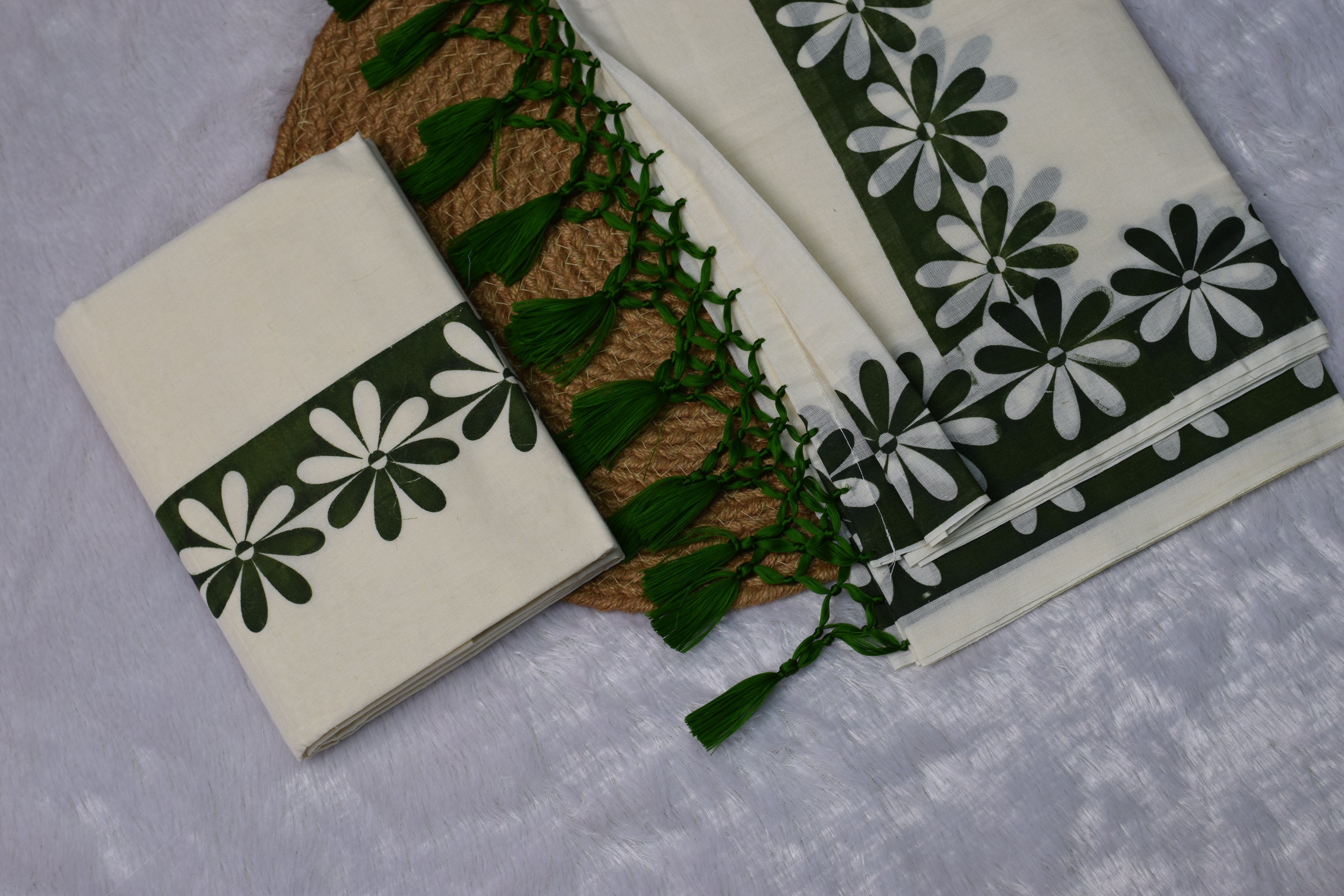 Cream Set Mundu with Green Floral Border & Tassel Detail | Nushio