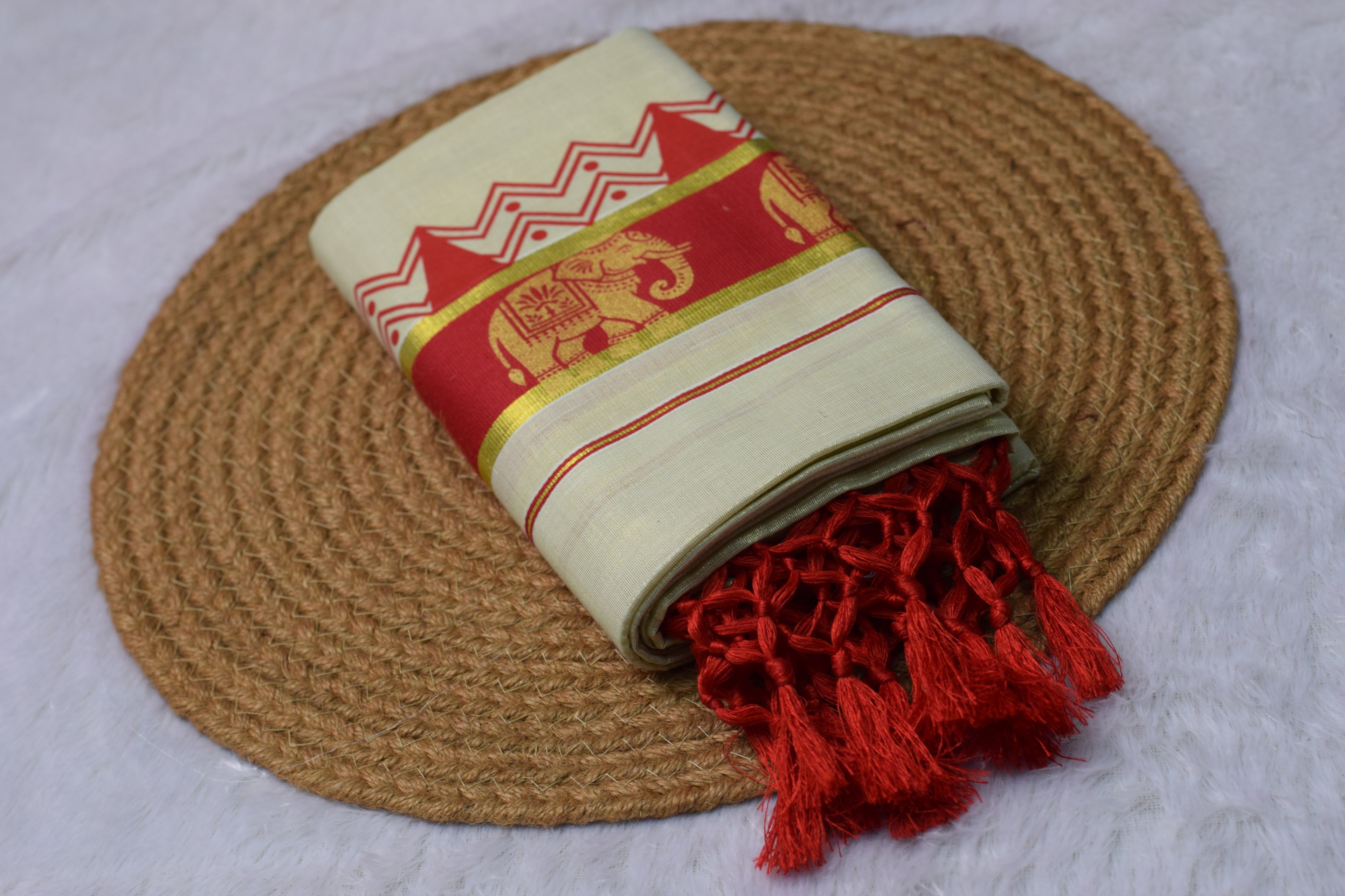 Kerala Kasavu Set Mundu with Red Elephant Border & Tassel Design