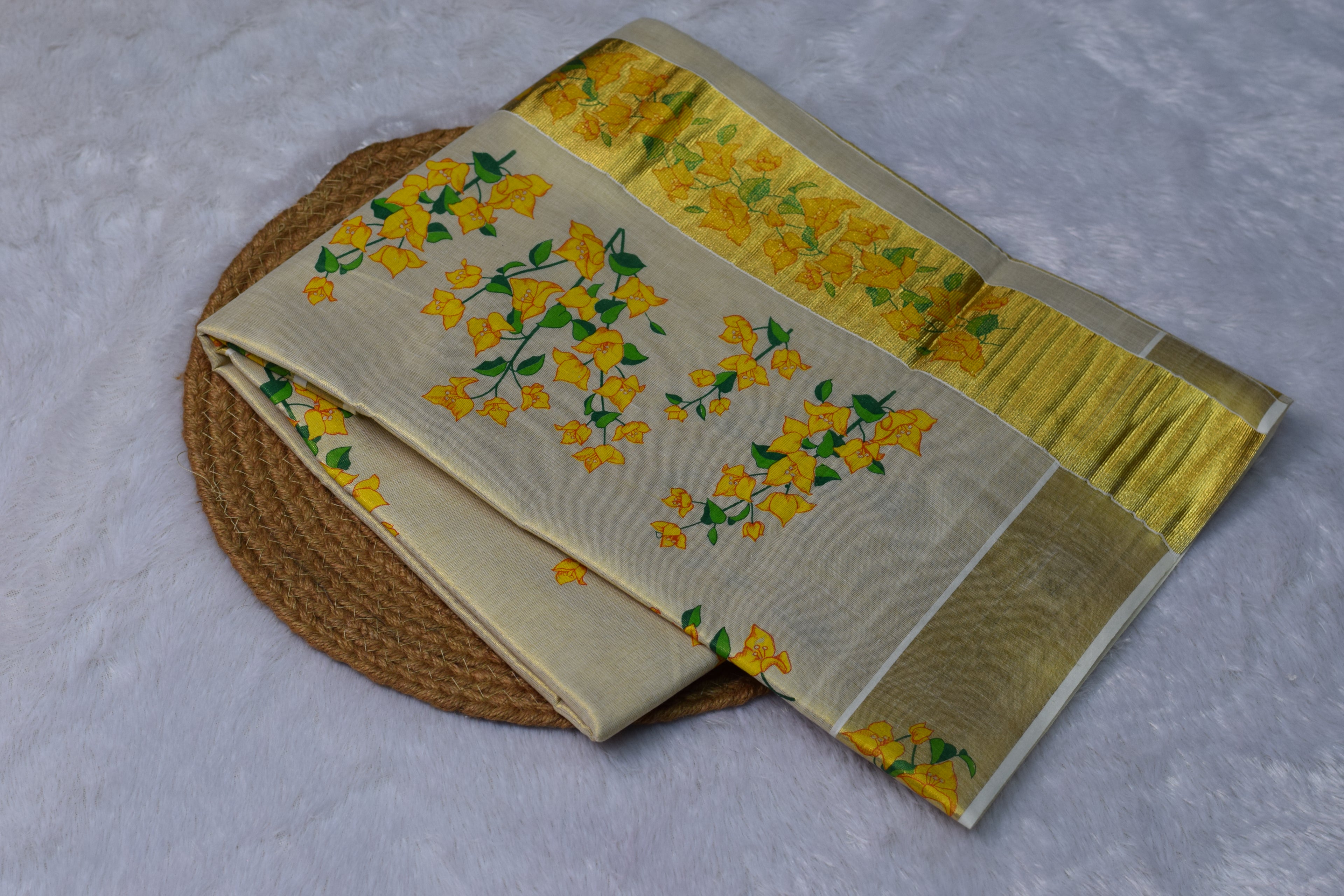Cream Kasavu Set Saree with Yellow Floral Print & Golden Zari Border - View 2 - Floral - Nushio
