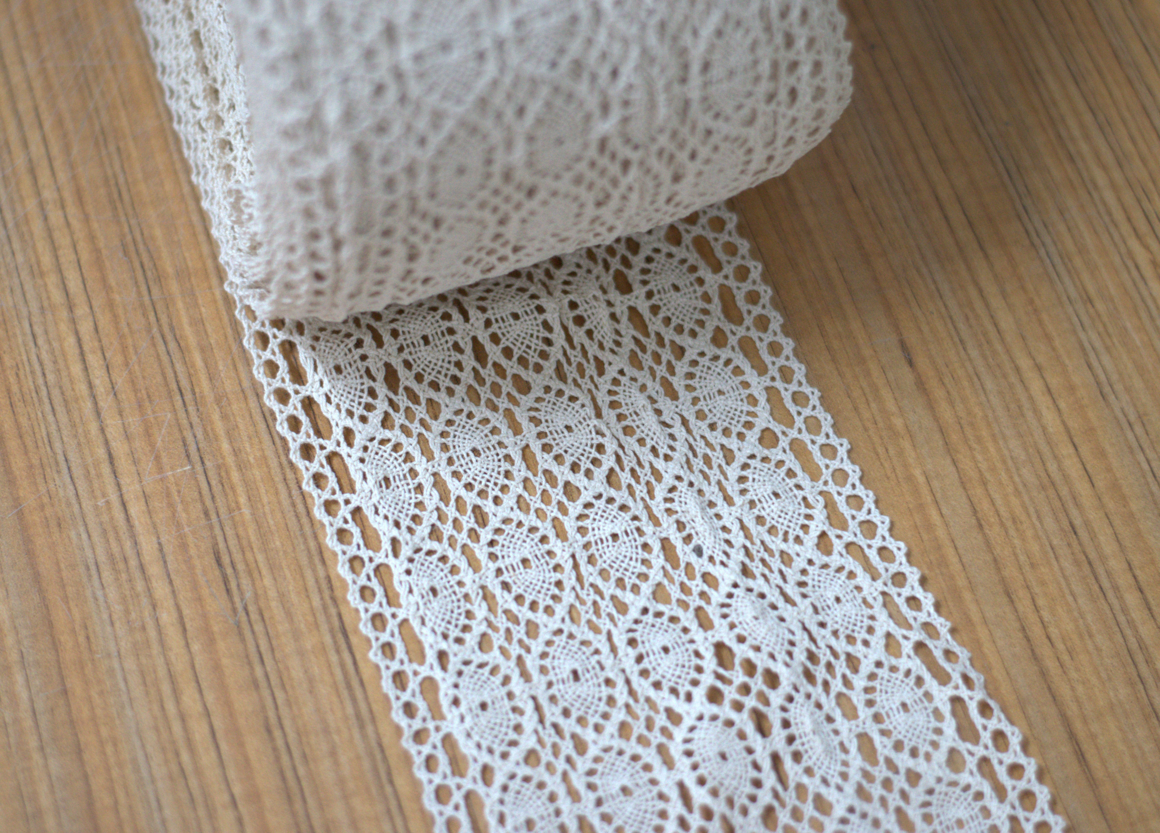 White / Beige Cotton Lace Trim - 14 cm Width - Available in 10M /20M Rolls
