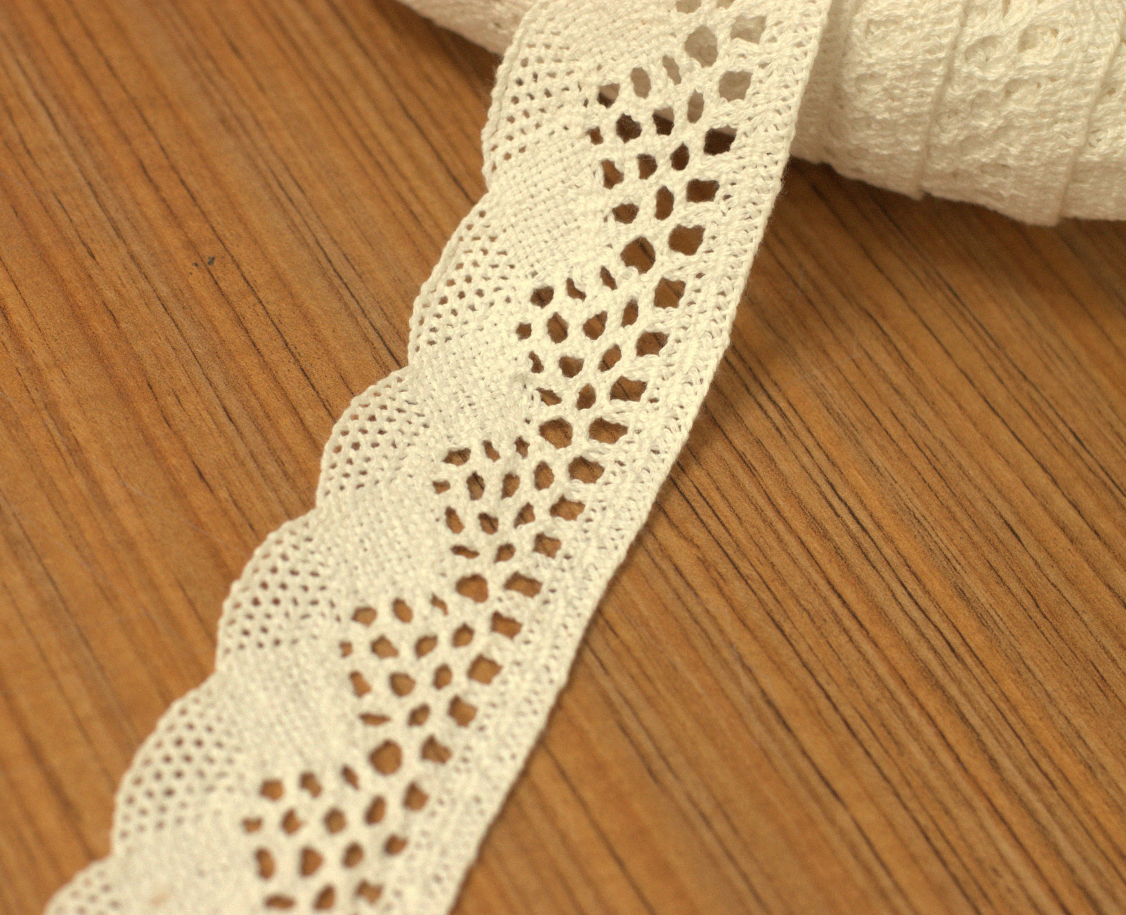 White/Beige Lace Trim - 5 cm Width - 10M / 20M Roll