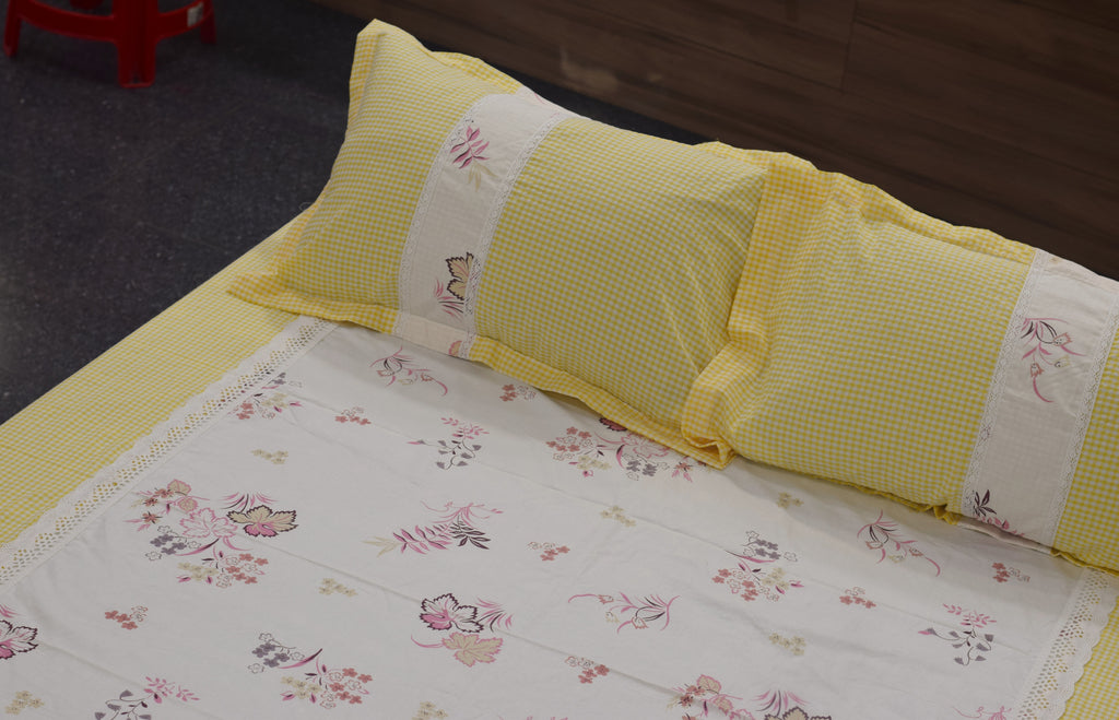 Yellow Gingham Floral Queen Size Bedspread Set (240 x 240 cm)