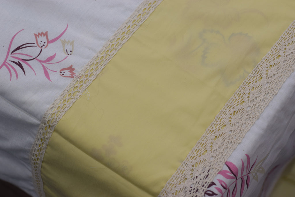 Elegant Floral King Size Bedspread with Pillow Covers (2.70 x 2.50 m) – Soft Cotton Blend in Yellow & White | Nushio