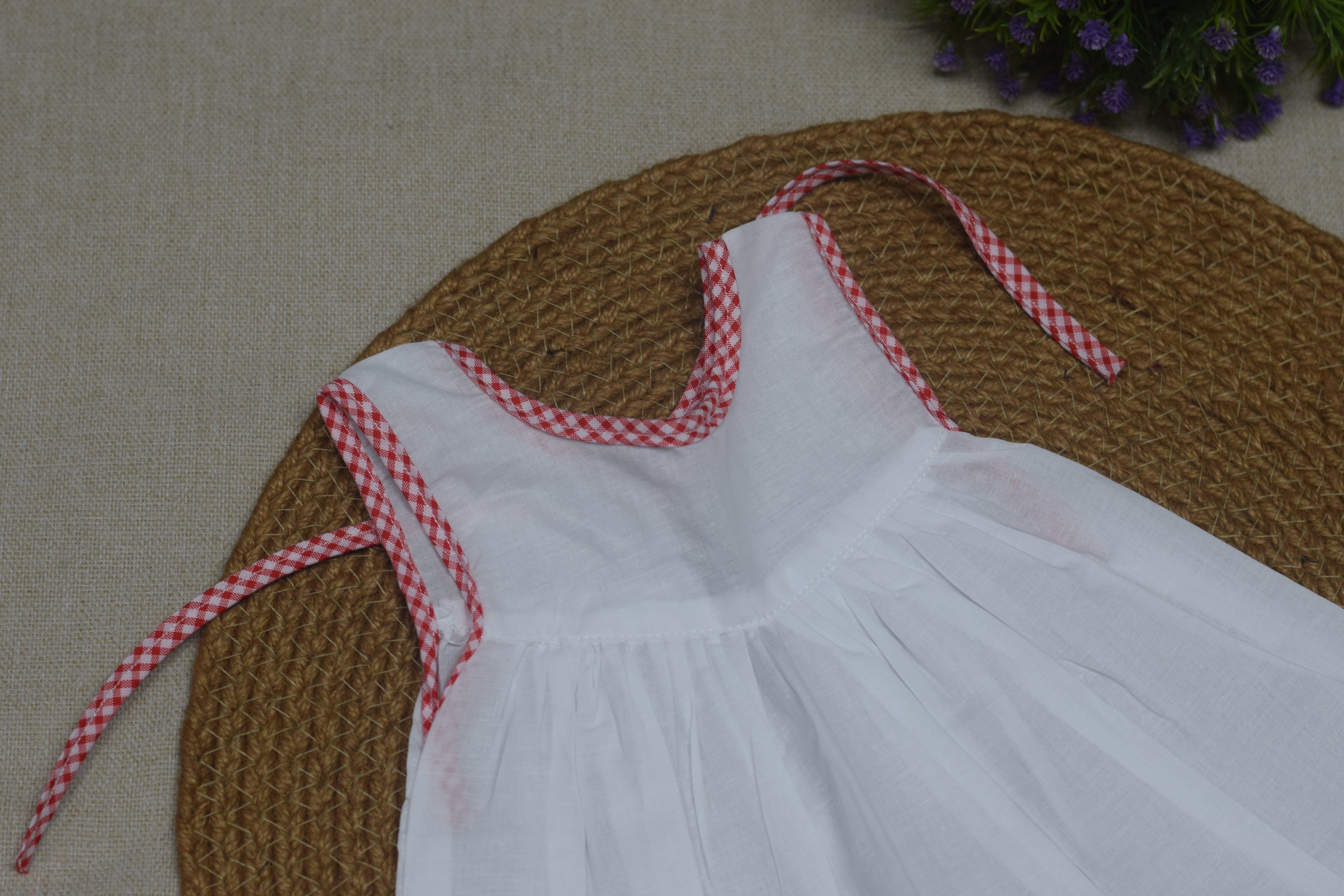 Kids Kerala Kettuduppu Dress – Traditional White Cotton Baby Dress (3 Color set)