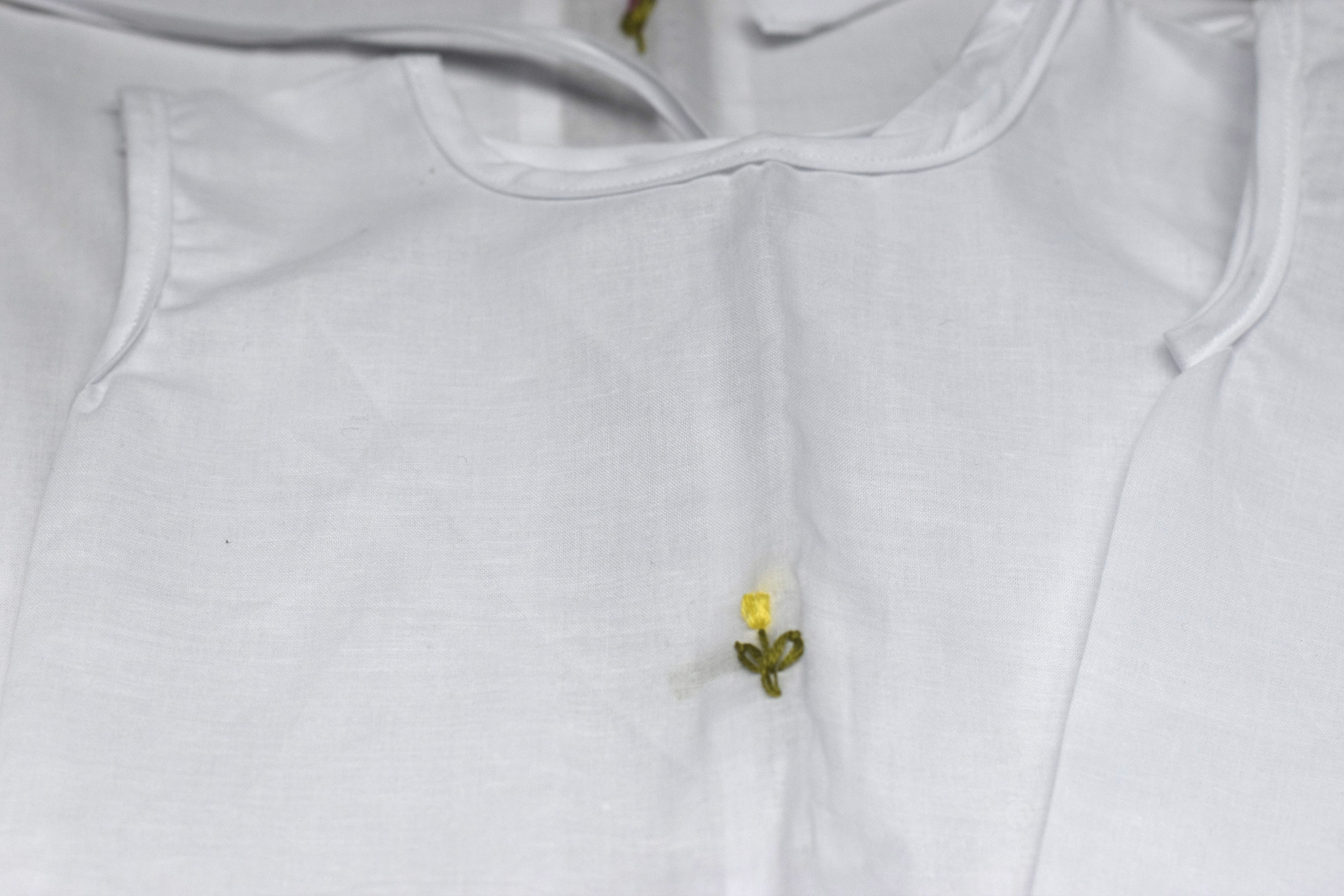 Kettuduppu 6 Traditional Baby Vest Set – Soft White Cotton Sleeveless Innerwear