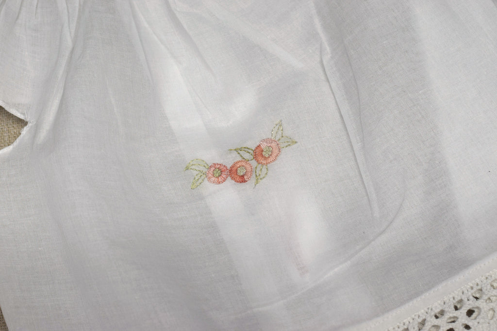 Kids Kerala Kettuduppu  – White Cotton with 3 Color Hand Embroidery & Lace Border