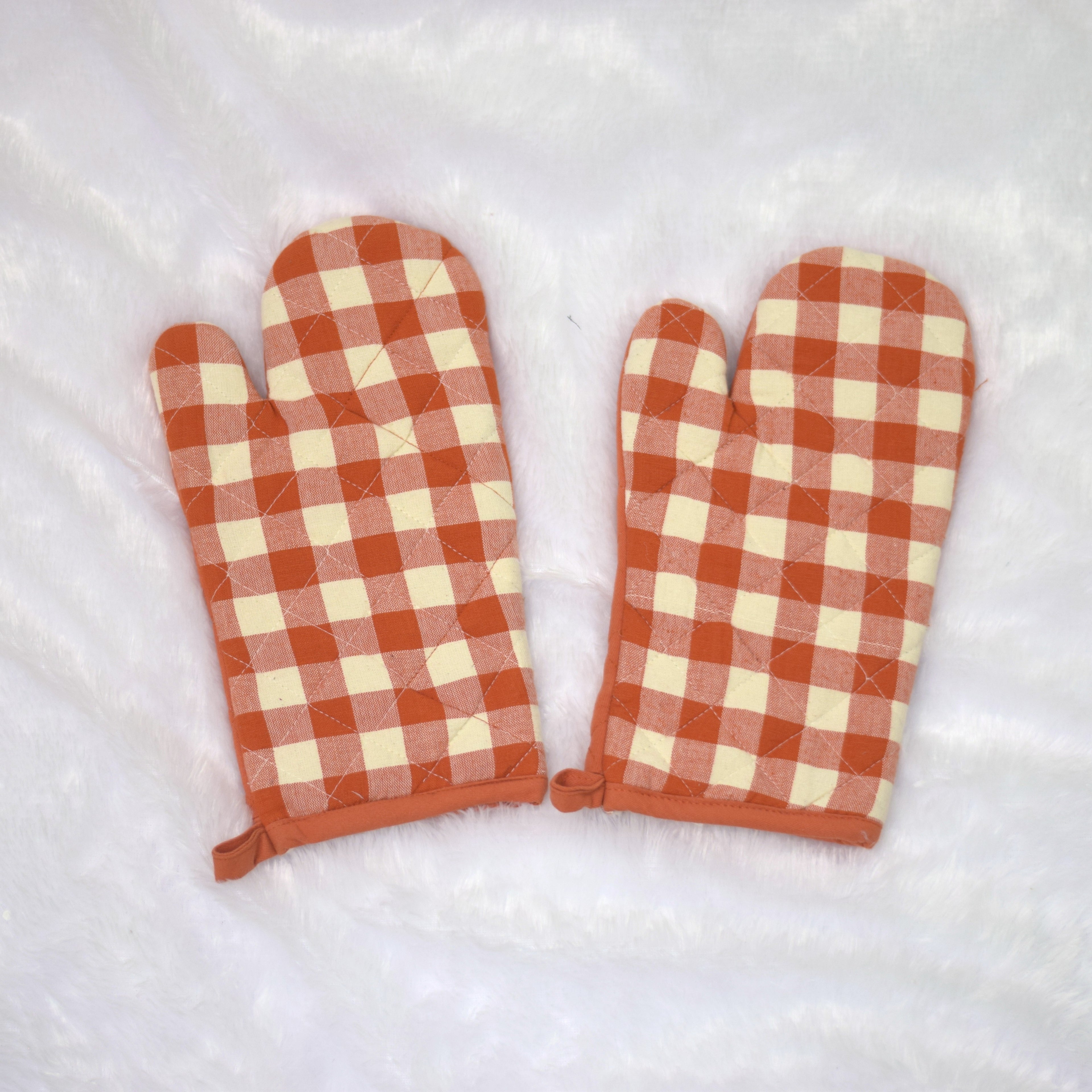 Rustic Checkered Cotton Oven Gloves – Set of 2