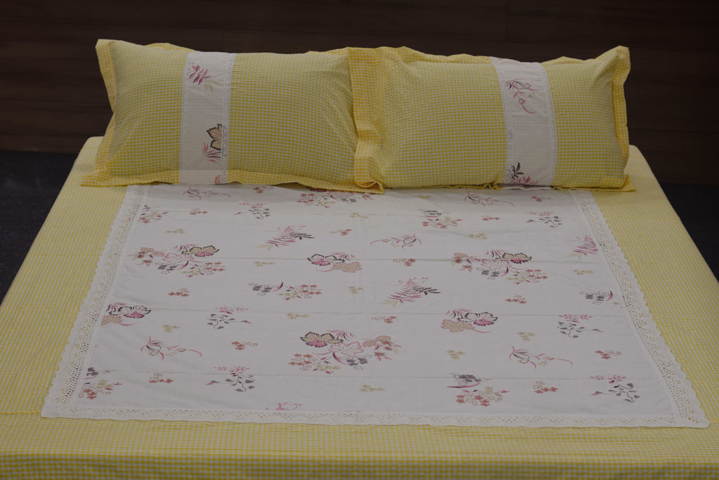 Yellow Gingham Floral Queen Size Bedspread Set (240 x 240 cm)